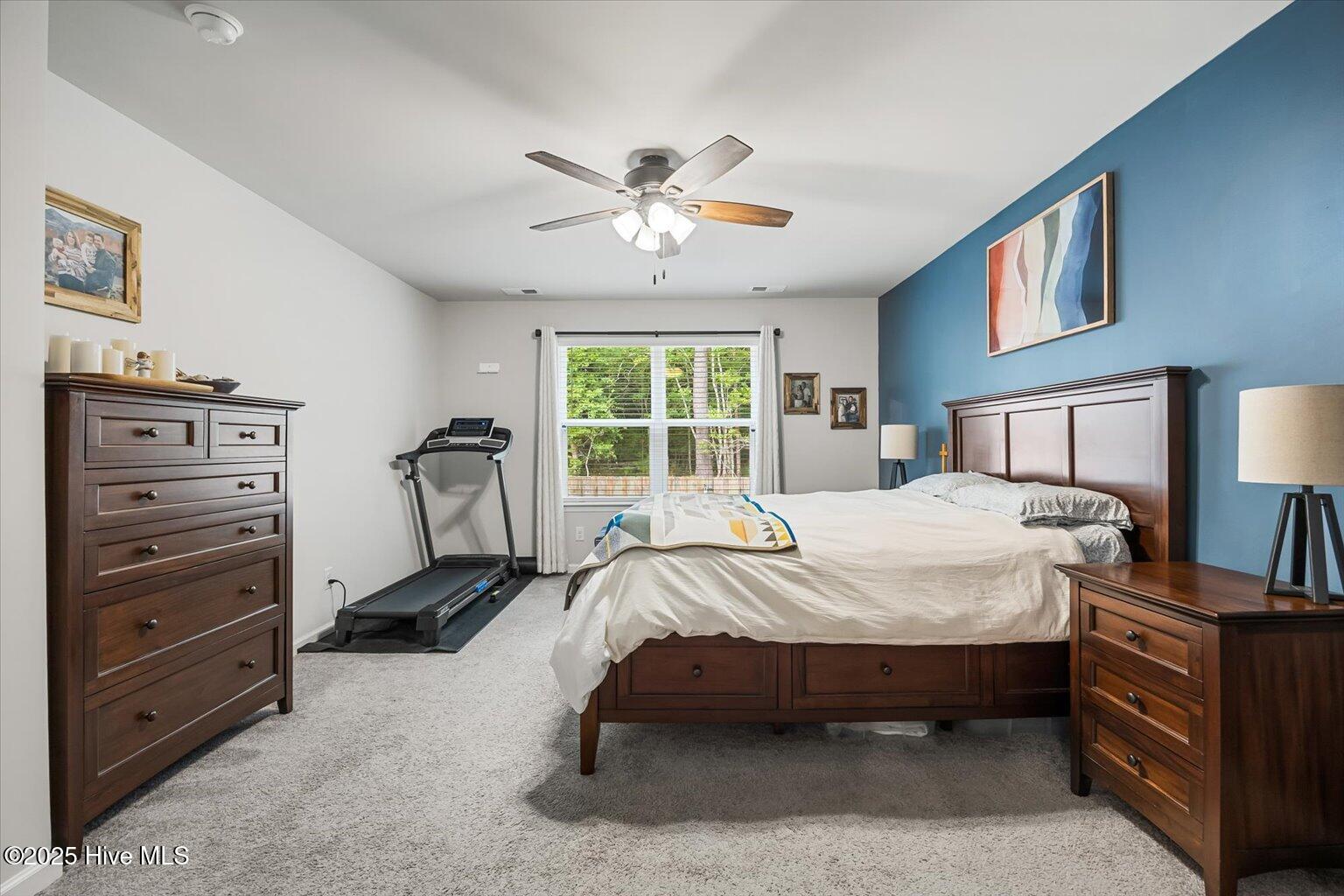 100525713 | Photo 22