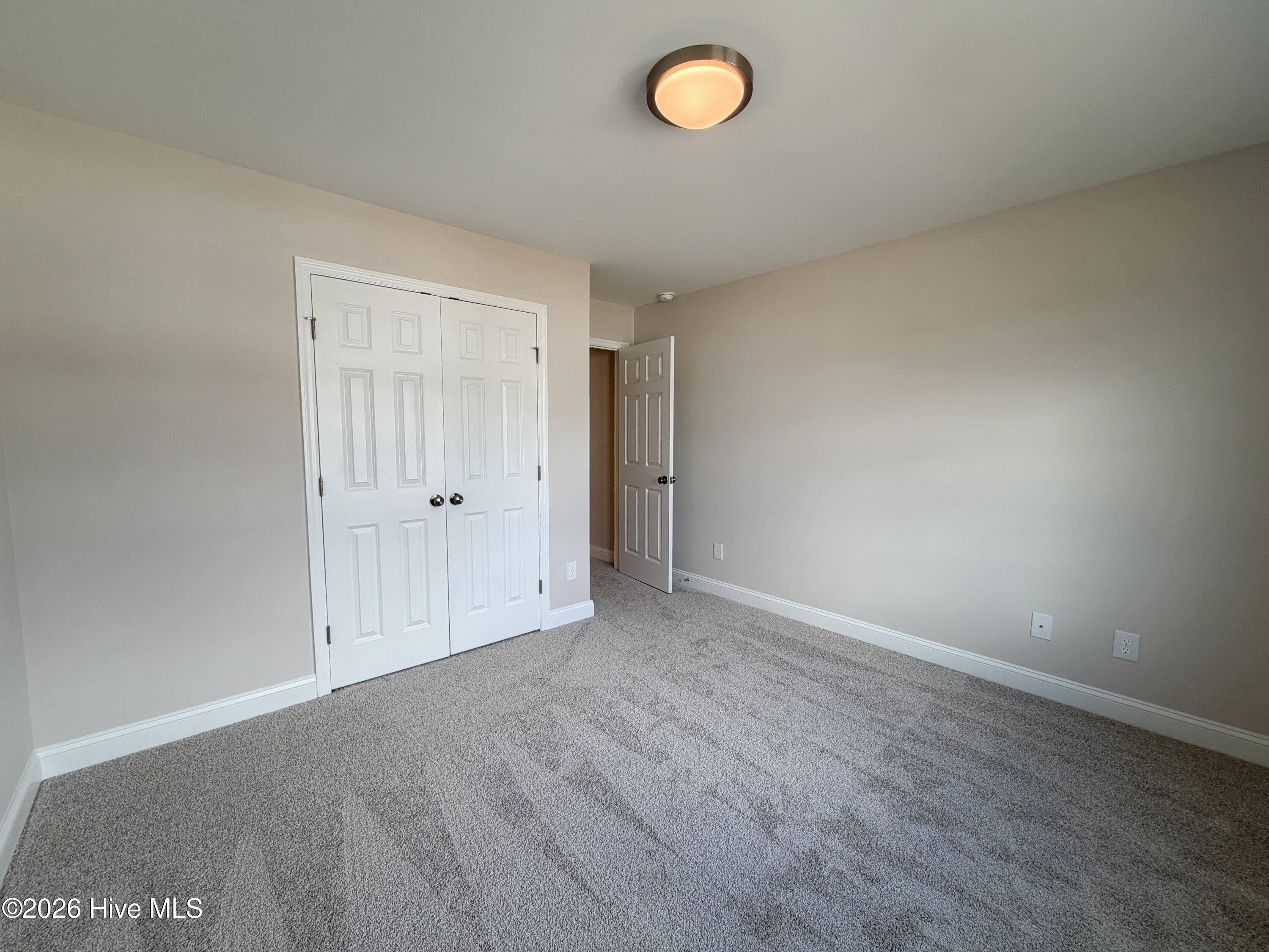 100544624 | Photo 16