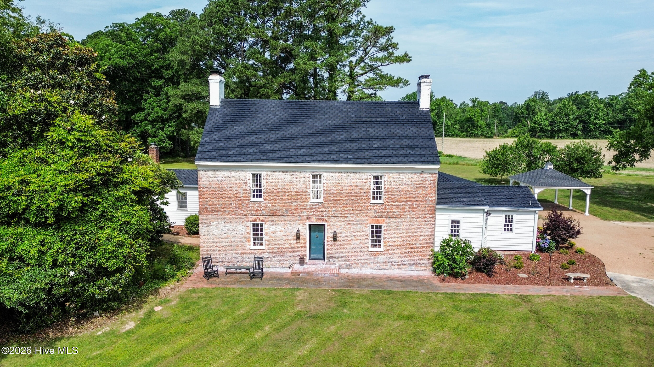 Listing Photo 100582987