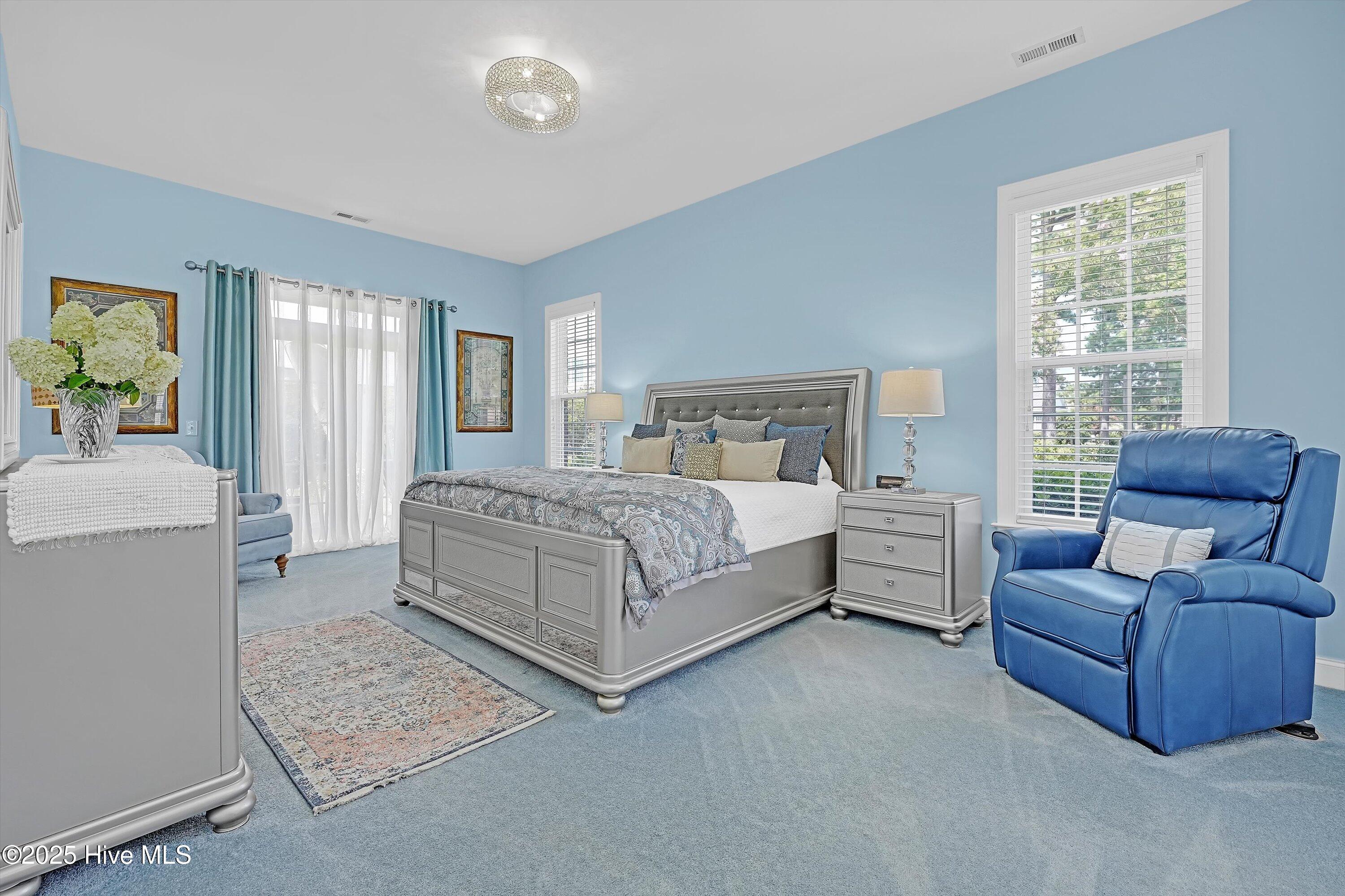 100547975 | Photo 17