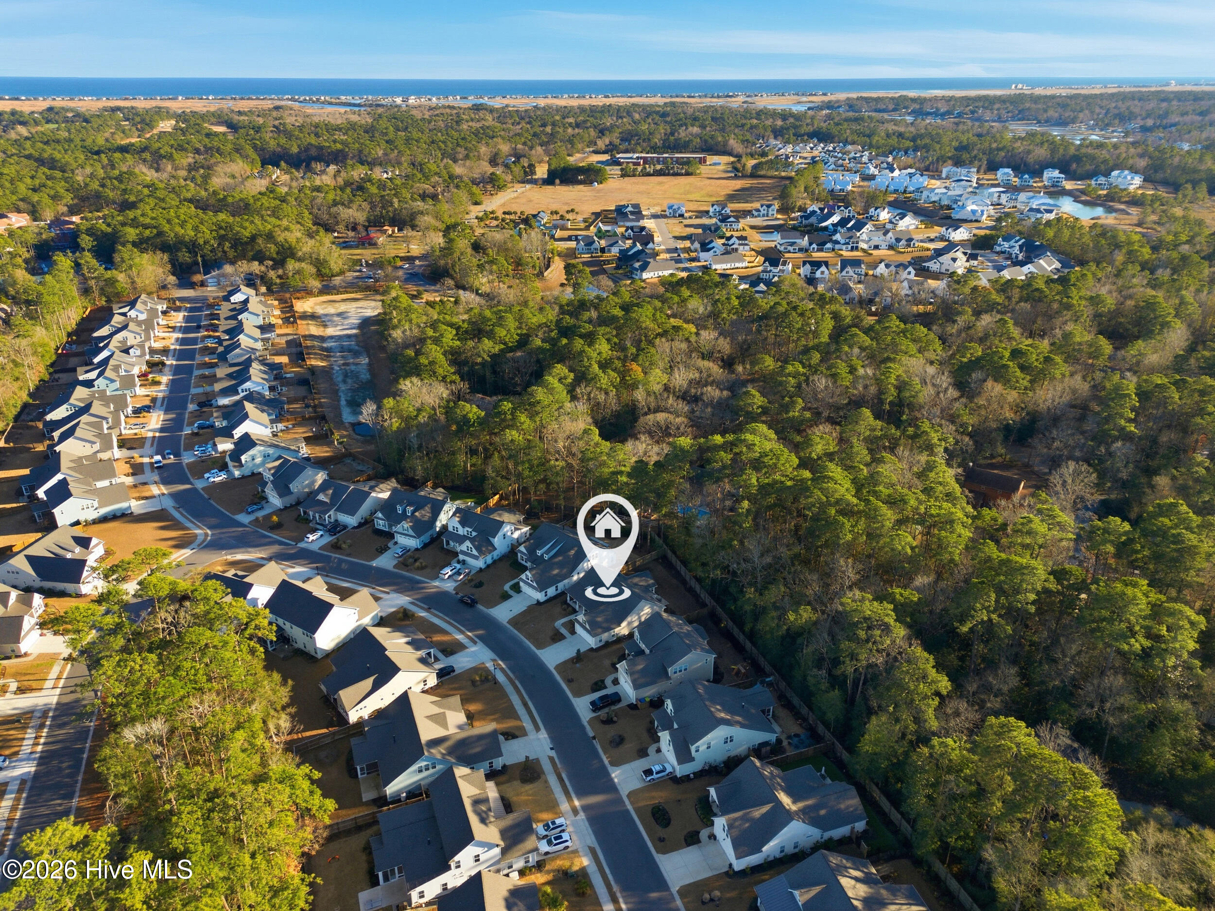 100550757 | Photo 42