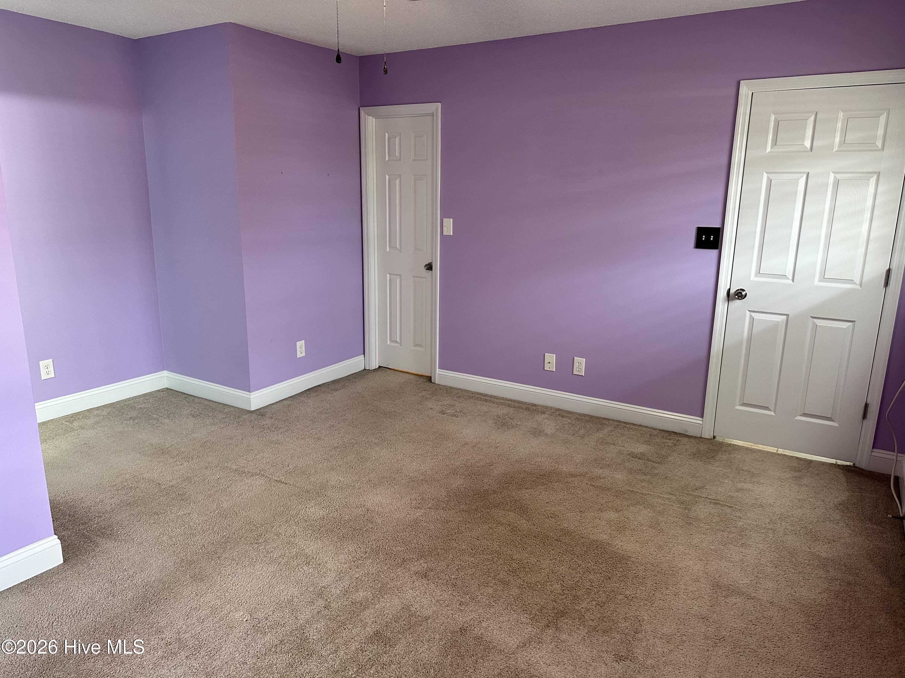 100556264 | Photo 15