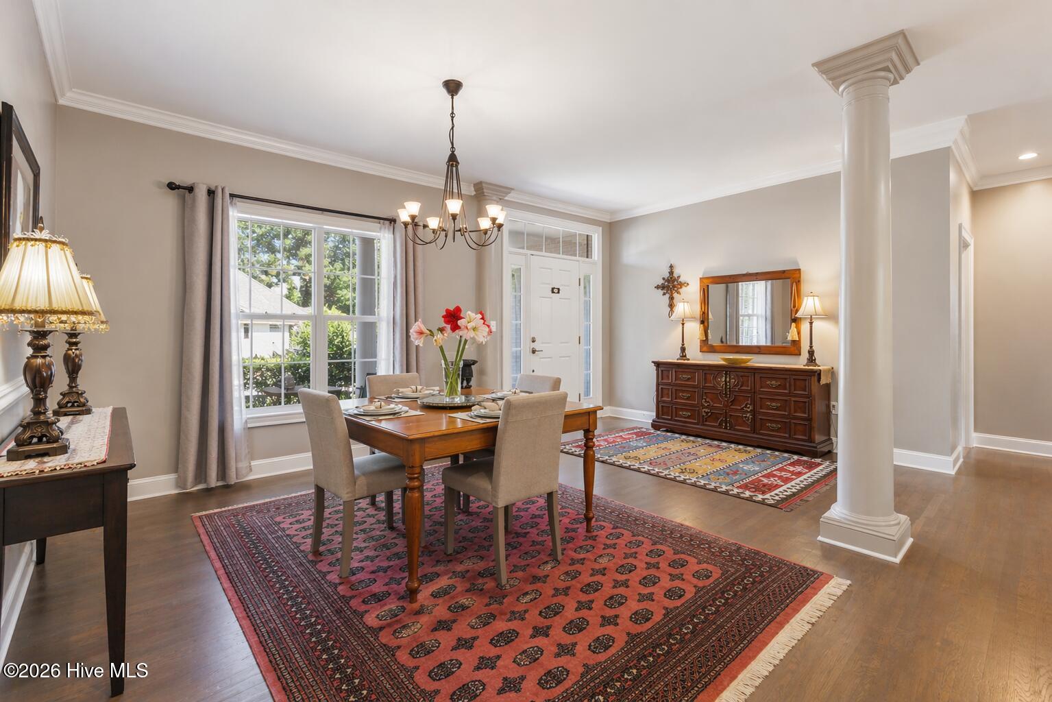 100569489 | Photo 12