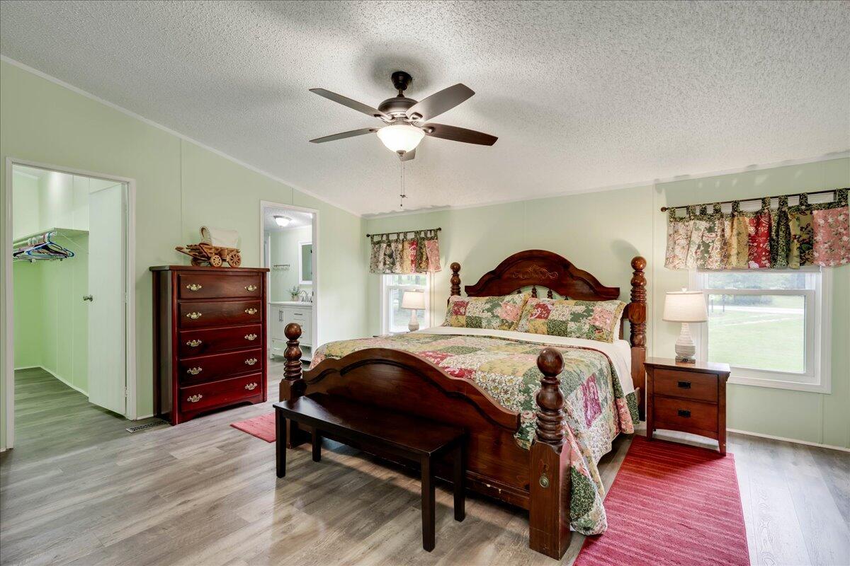 1755 Comanche Circle