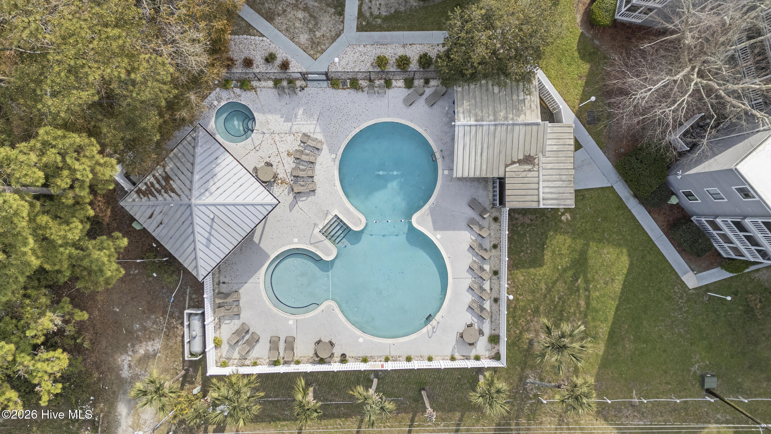 100562612 | Photo 31