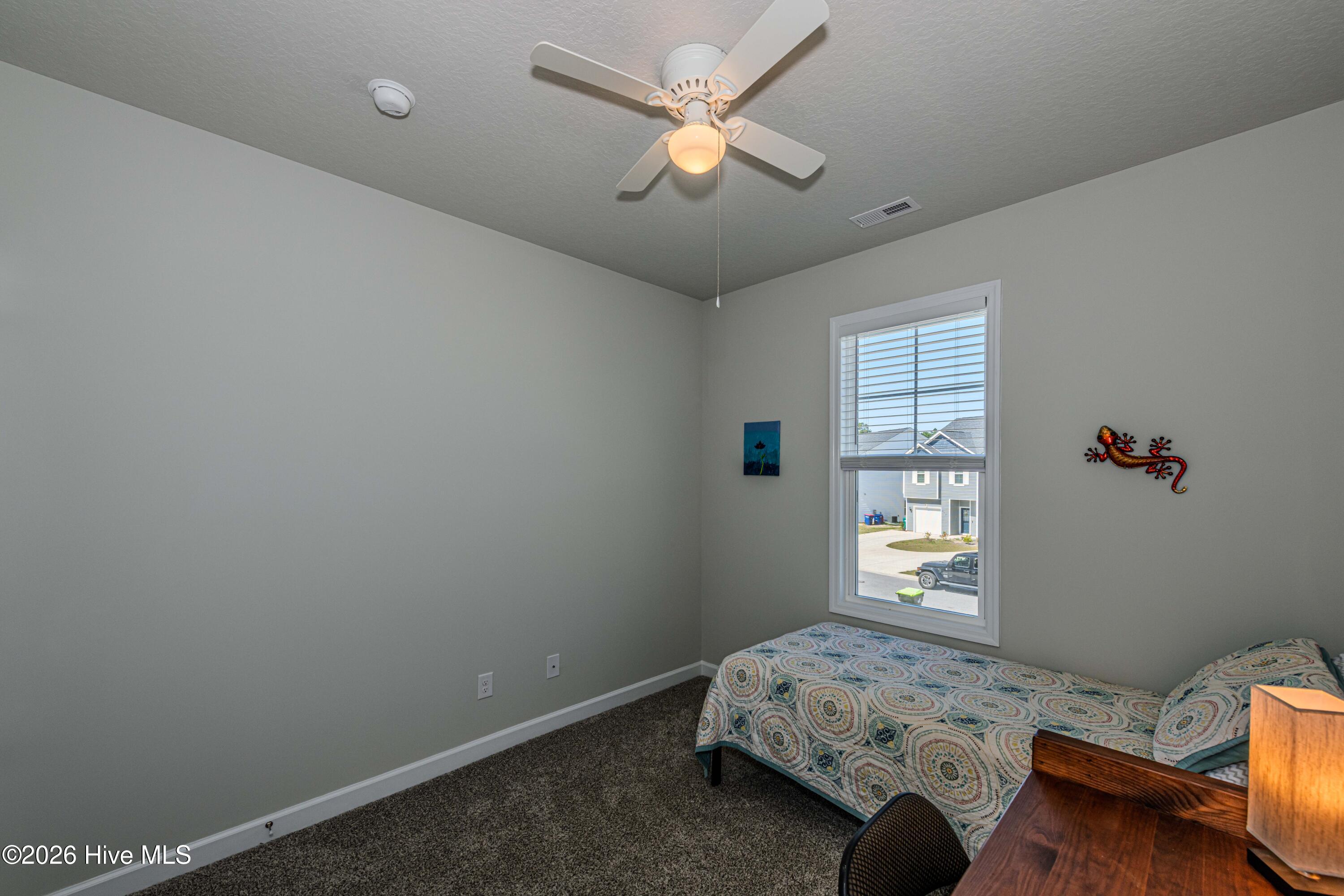 100565496 | Photo 32