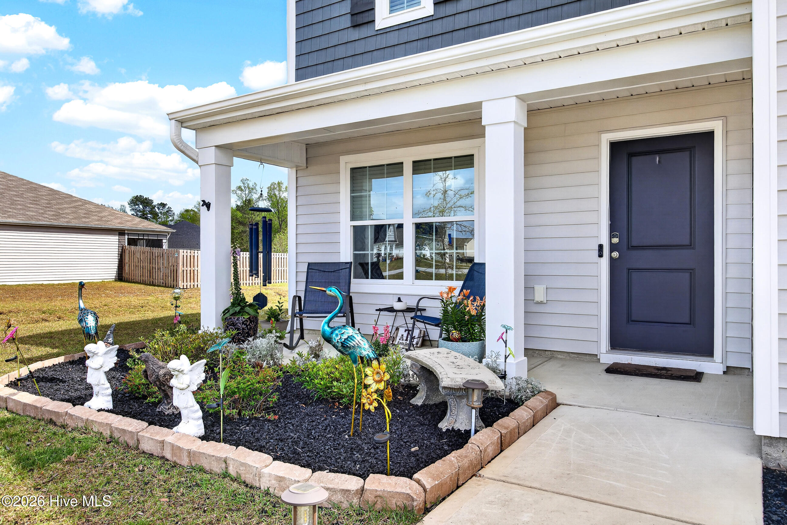 100566530 | Photo 33