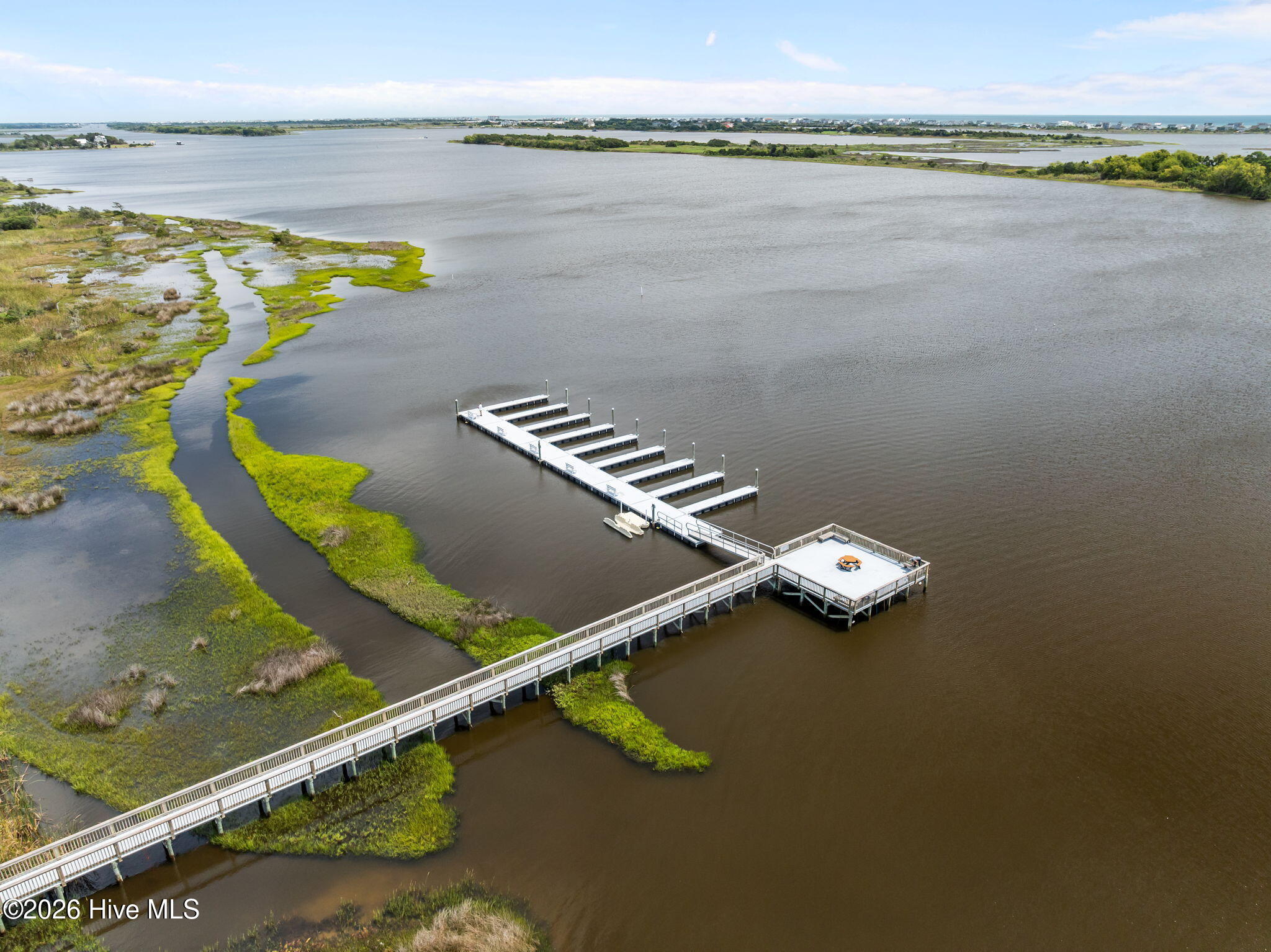 100557618 | Photo 60