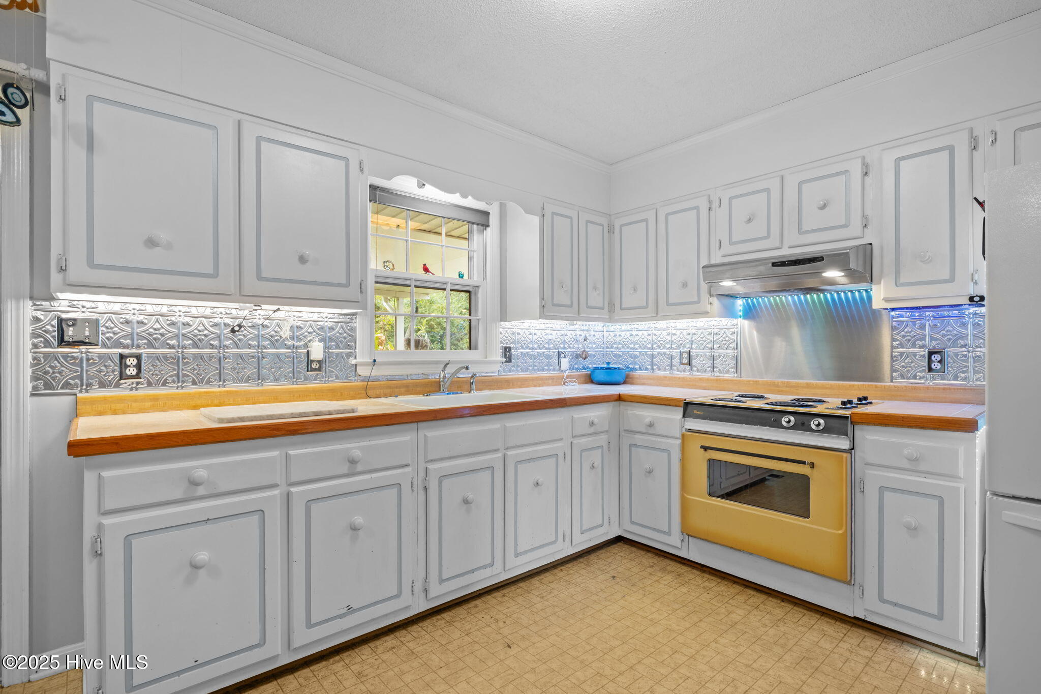 Homes for sale in Morehead City, NC | 309 Barbour Rd, Morehead City, NC 28557 | MLS# 100536064