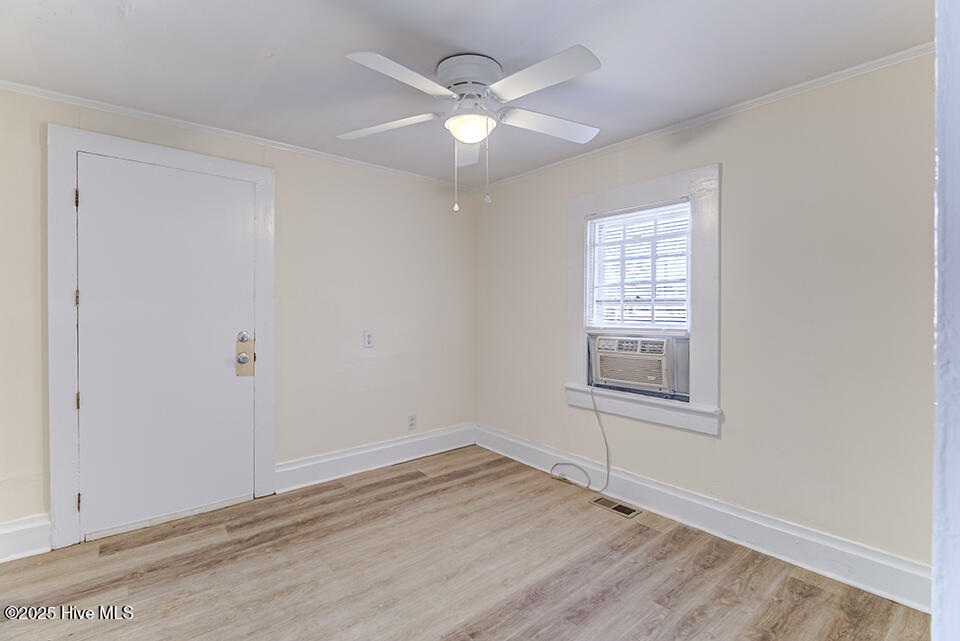 100539351 | Photo 17