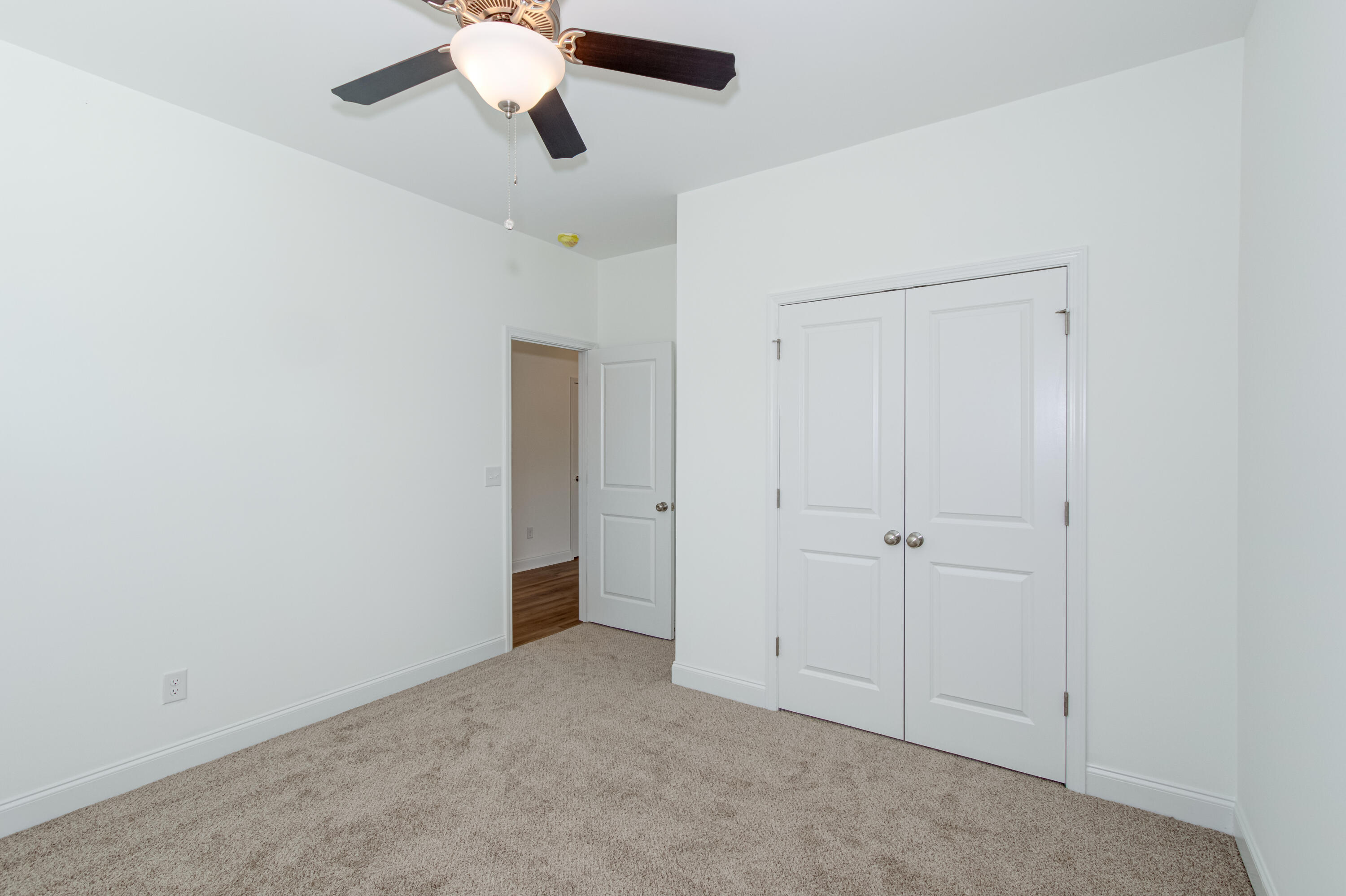 2nd St, 526, Interior-9