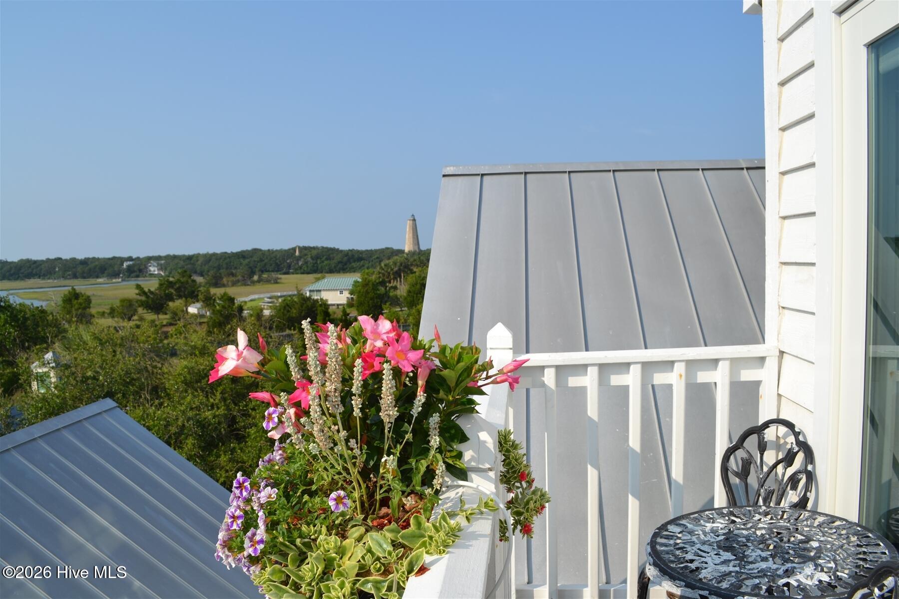 100559569 | Photo 60