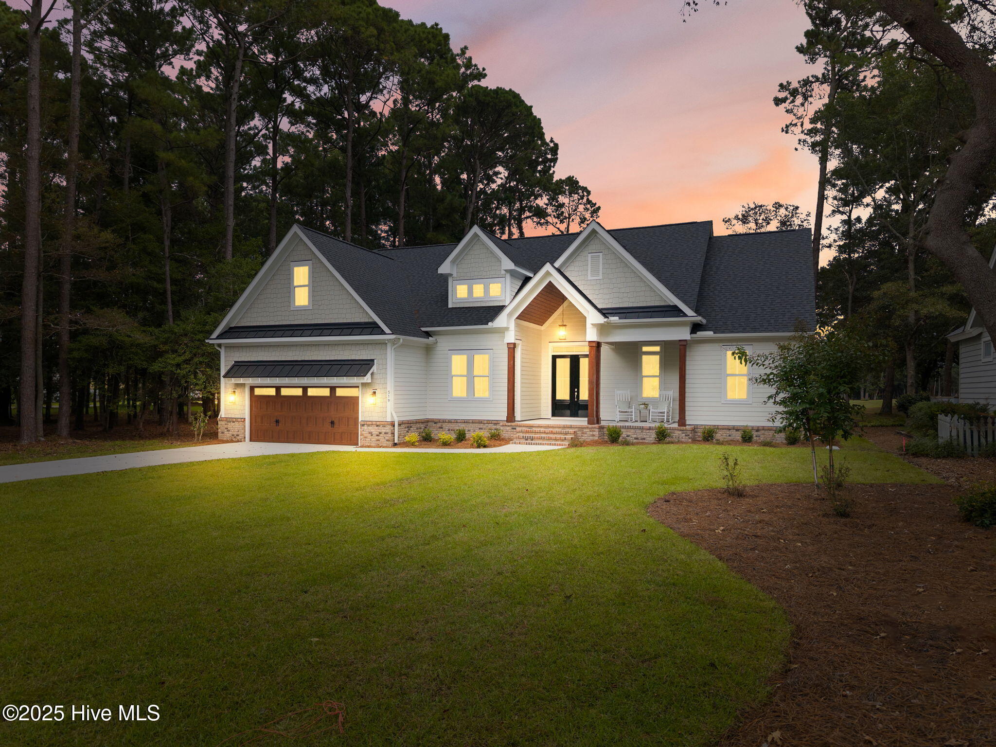 100530542 | Photo 85