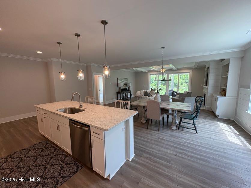 100503303 | Photo 19