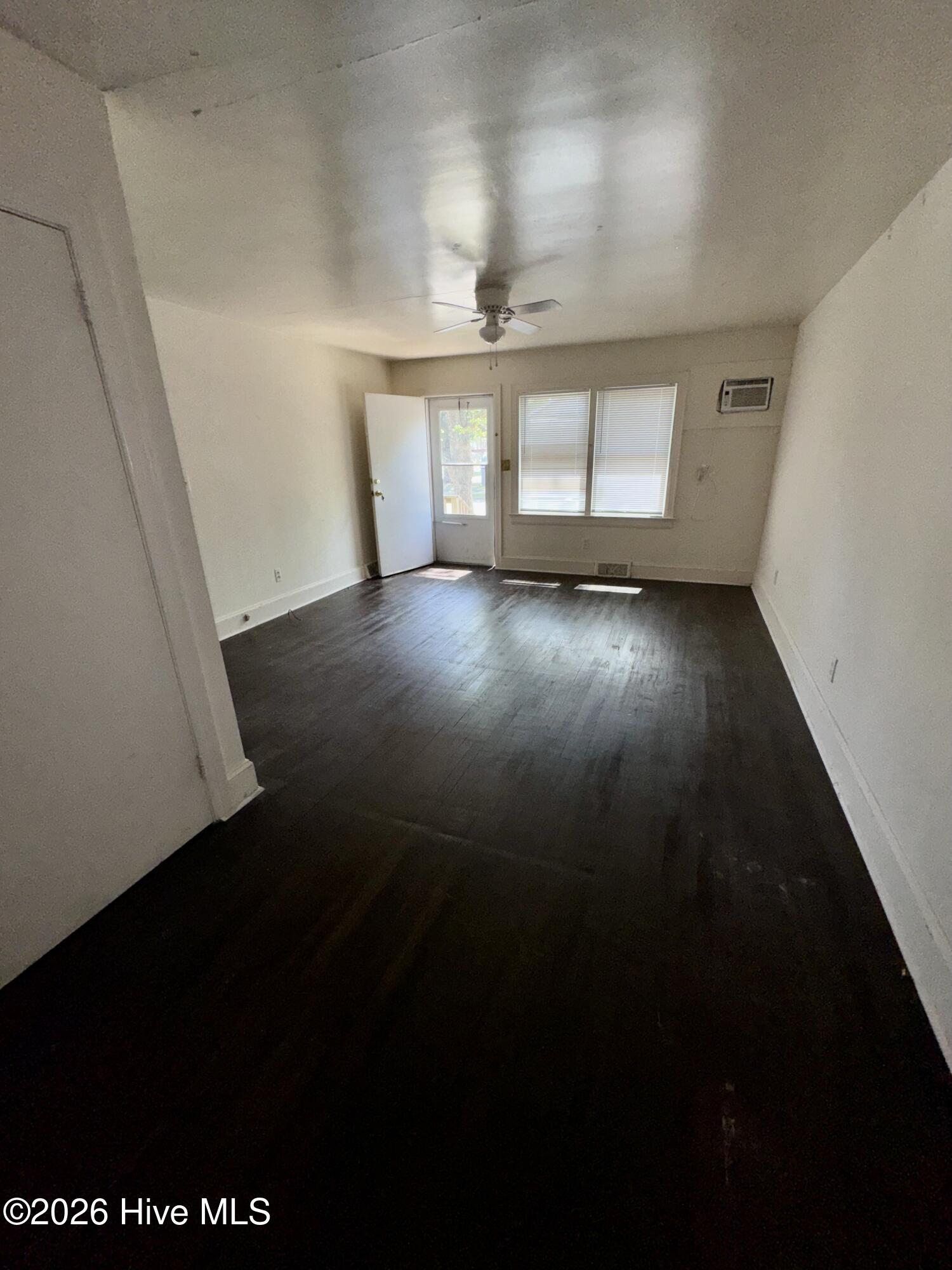 607 E 4th Street, Greenville, NC, 27858