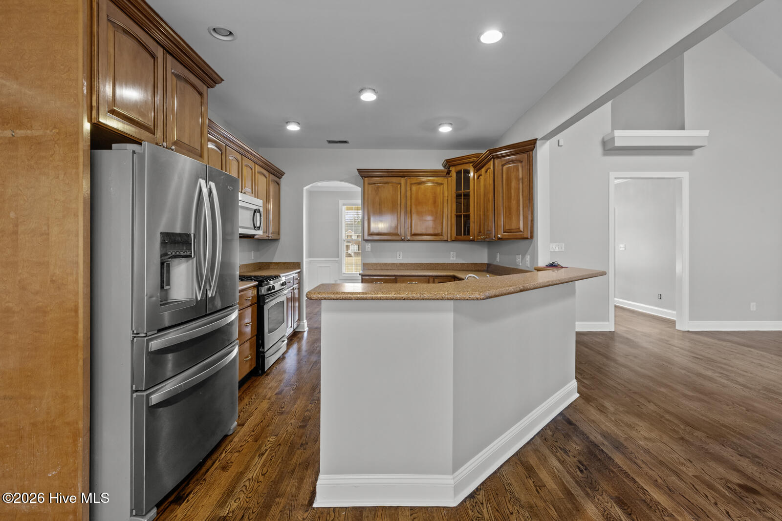 100545911 | Photo 15