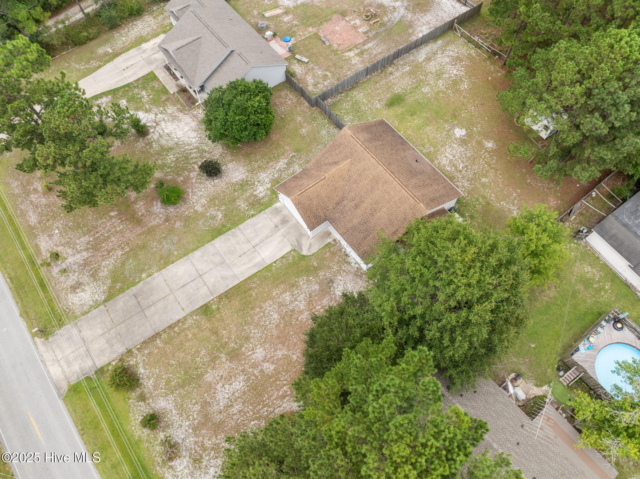 100526842 | Photo 48