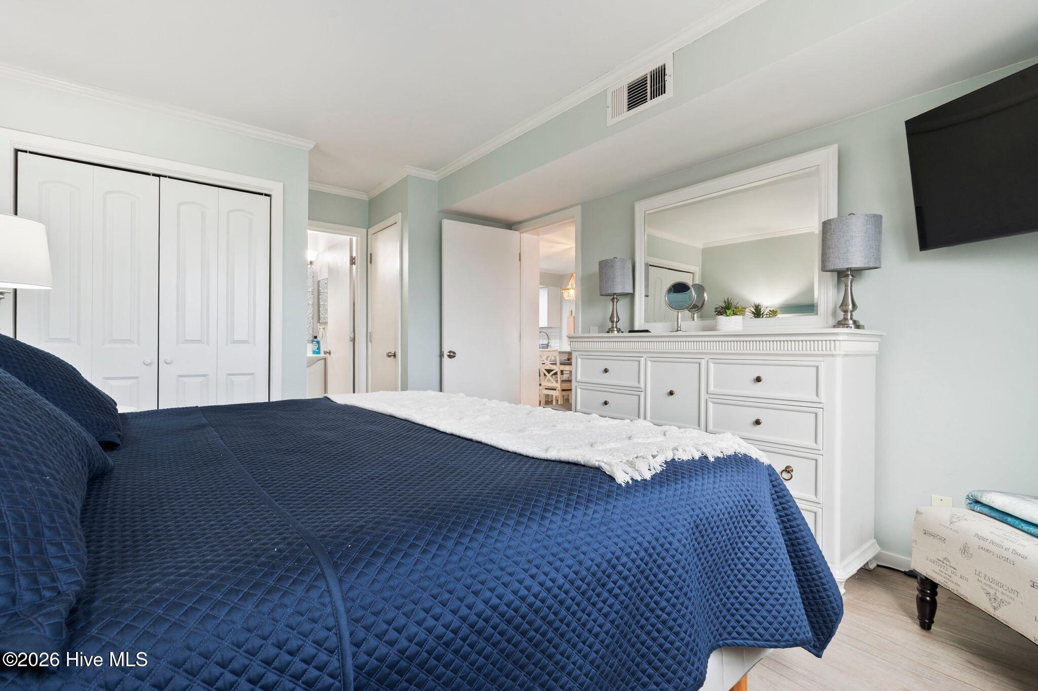 100554597 | Photo 31