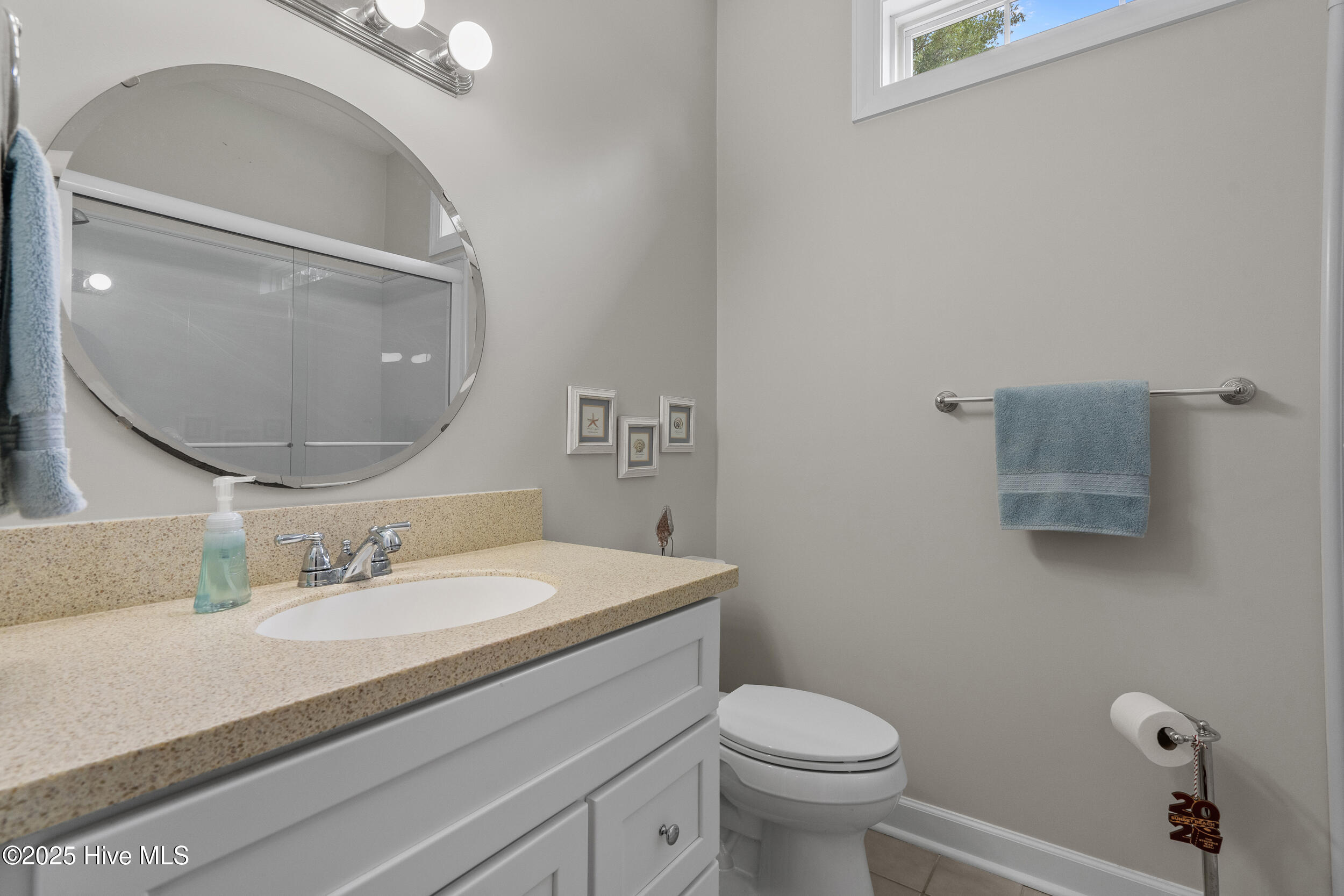 100508973 | Photo 35