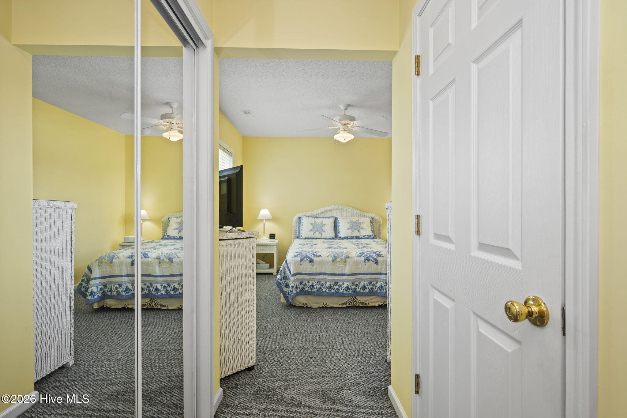 100566433 | Photo 28