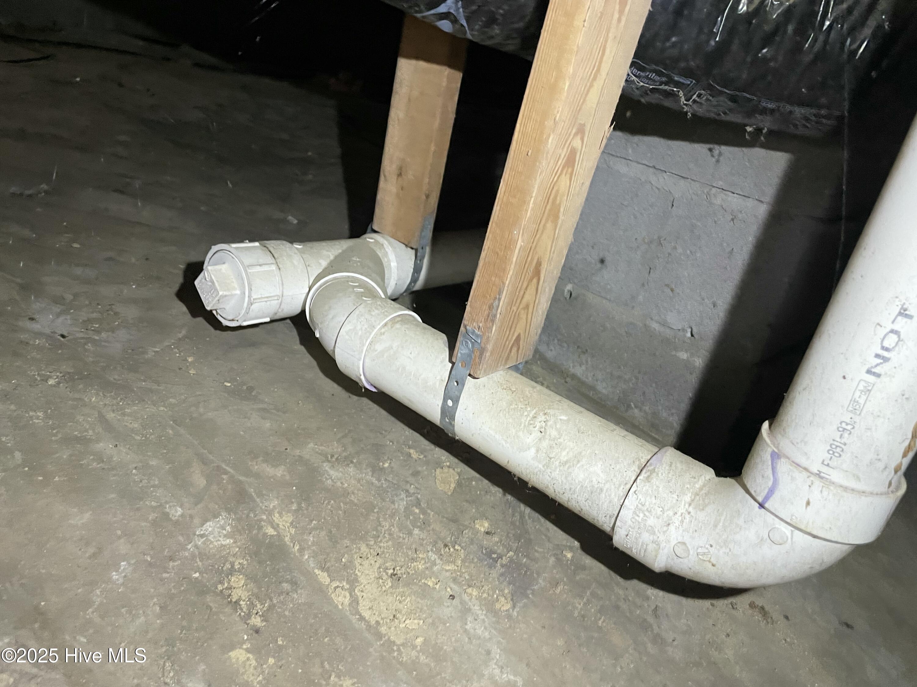 Homes for sale in Benson, NC | 107 Oak Park Dr, Benson, NC 27504 | MLS# 100508501