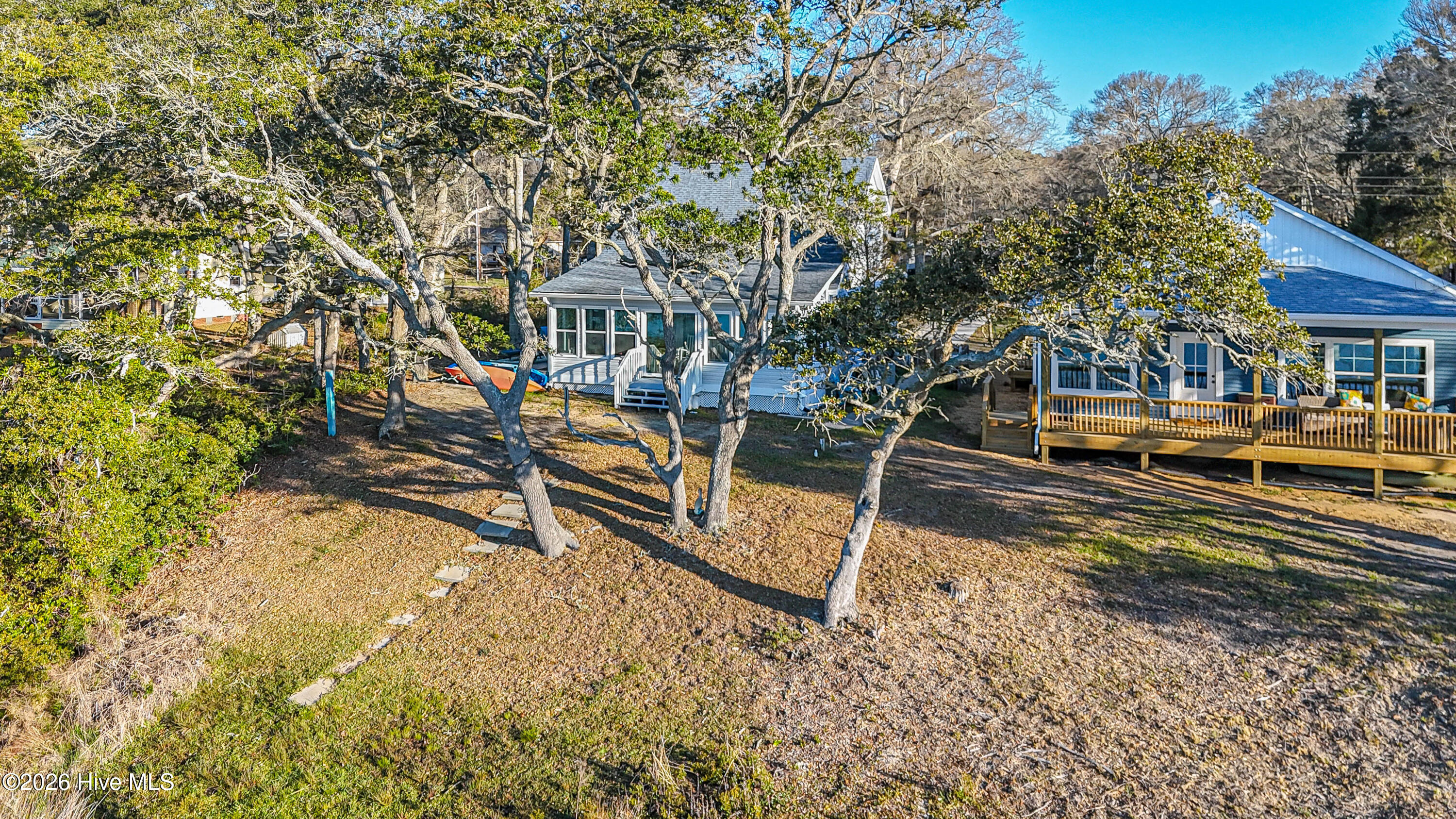 100561840 | Photo 48