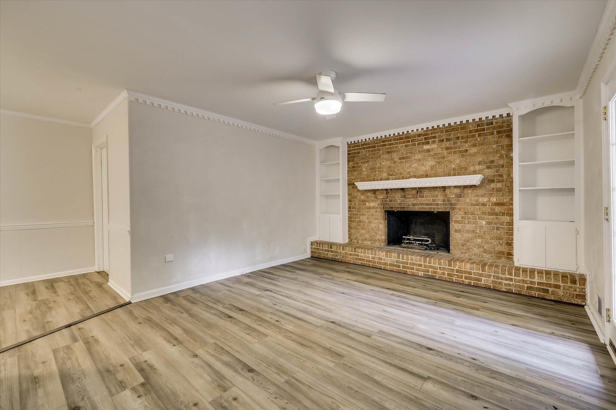 4517 Glennwood Drive