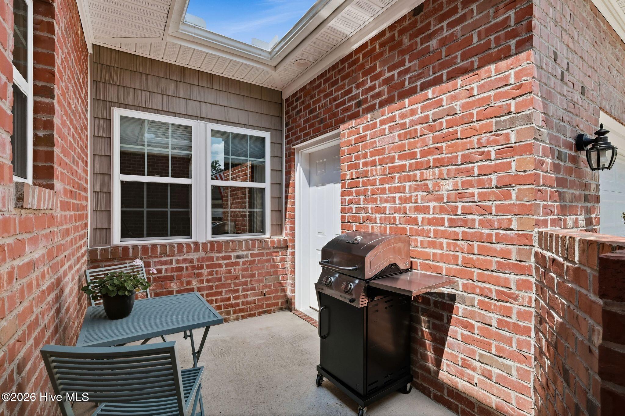 Photo 4 of Townhouse for sale at 820 Lighthorse Cir, Aberdeen, NC 28315 | MLS# 100600740 | Listing updated on 2026-09-02