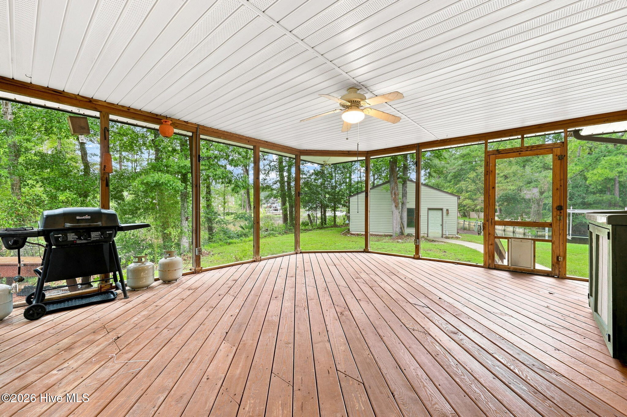 6001 Mainsail Point Road,Oriental