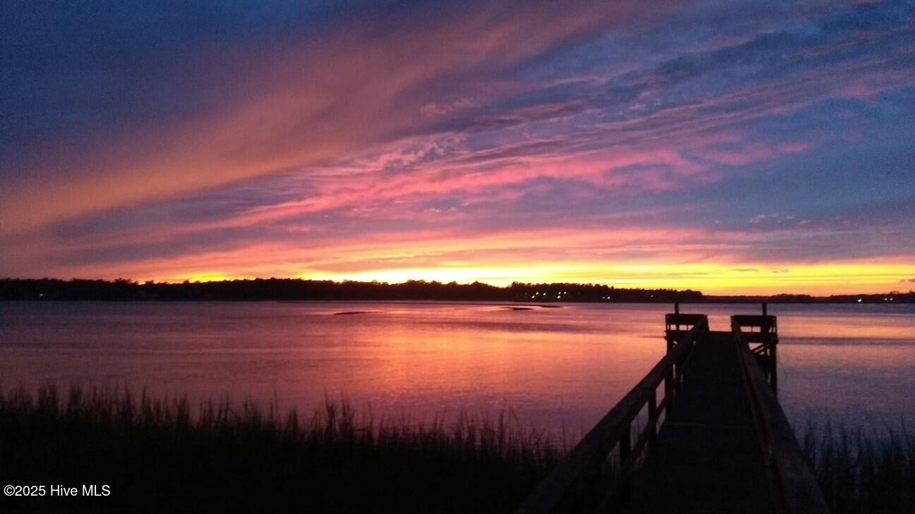 100570378 | Photo 75