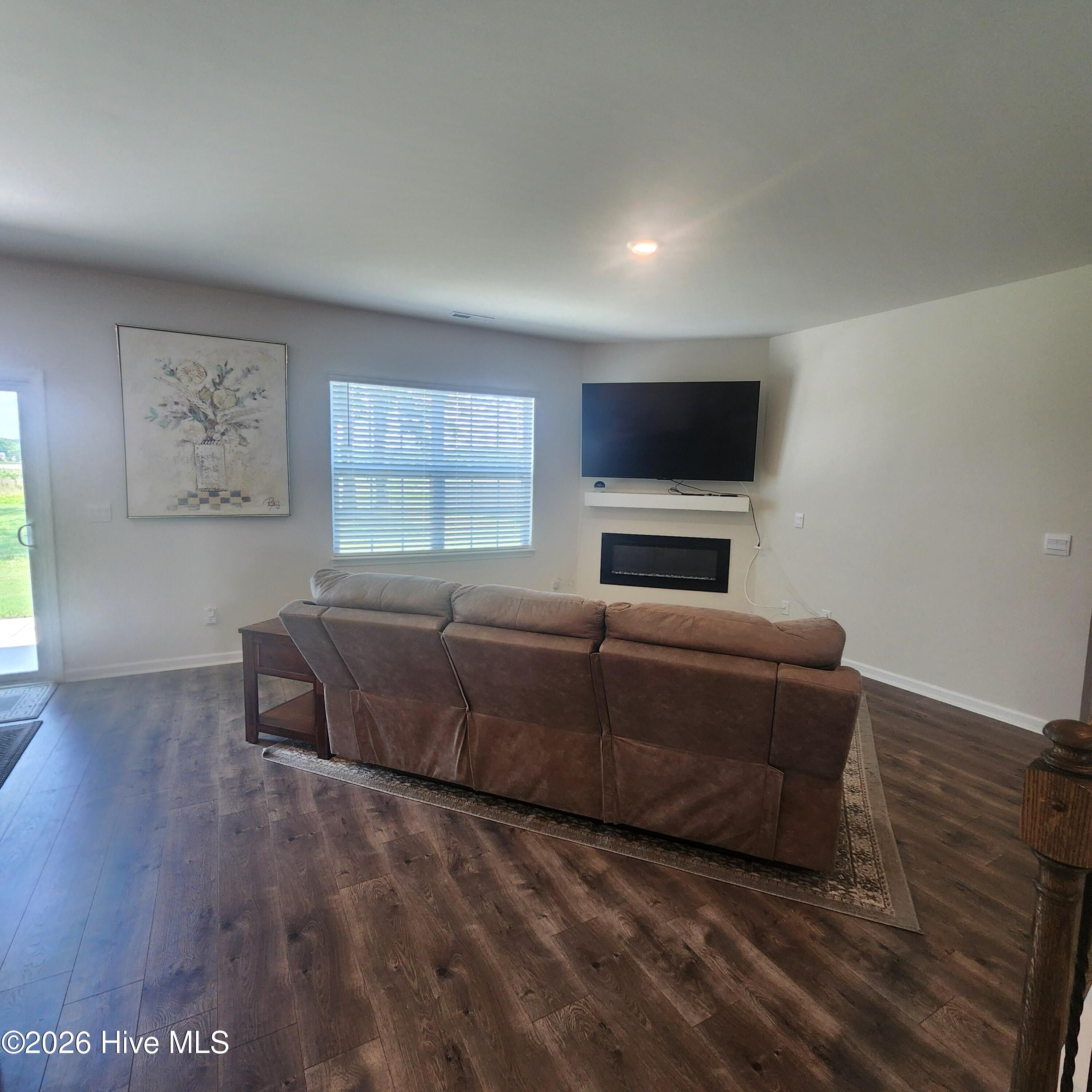 Exterior photo of 1187 Queensland Lane, Ayden, NC 28513. MLS: 100576394