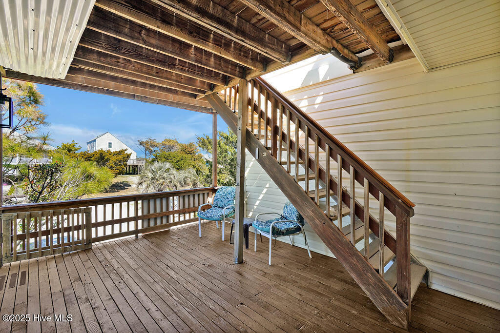 100494223 | Photo 55