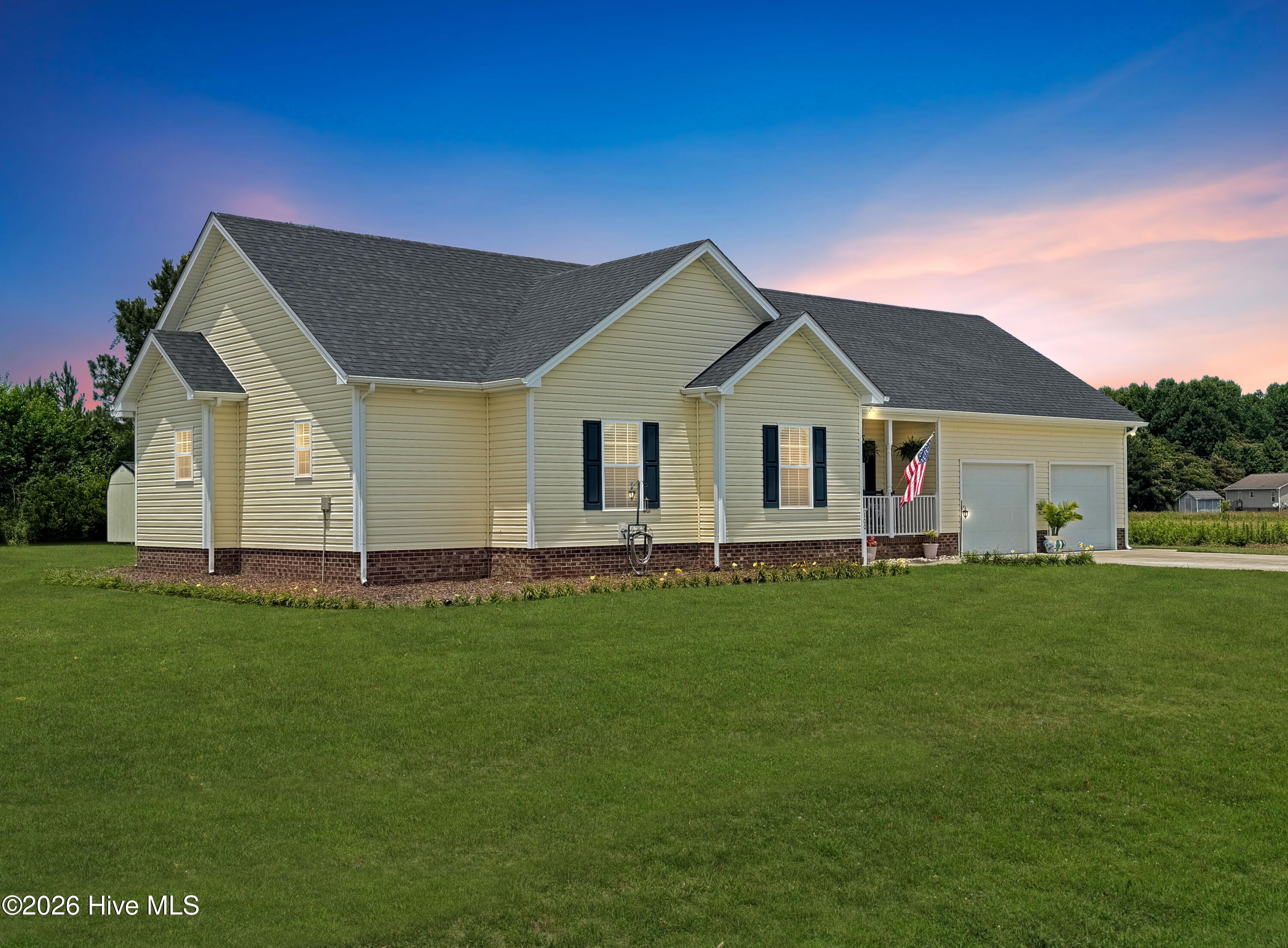 Featured listings Featured listings