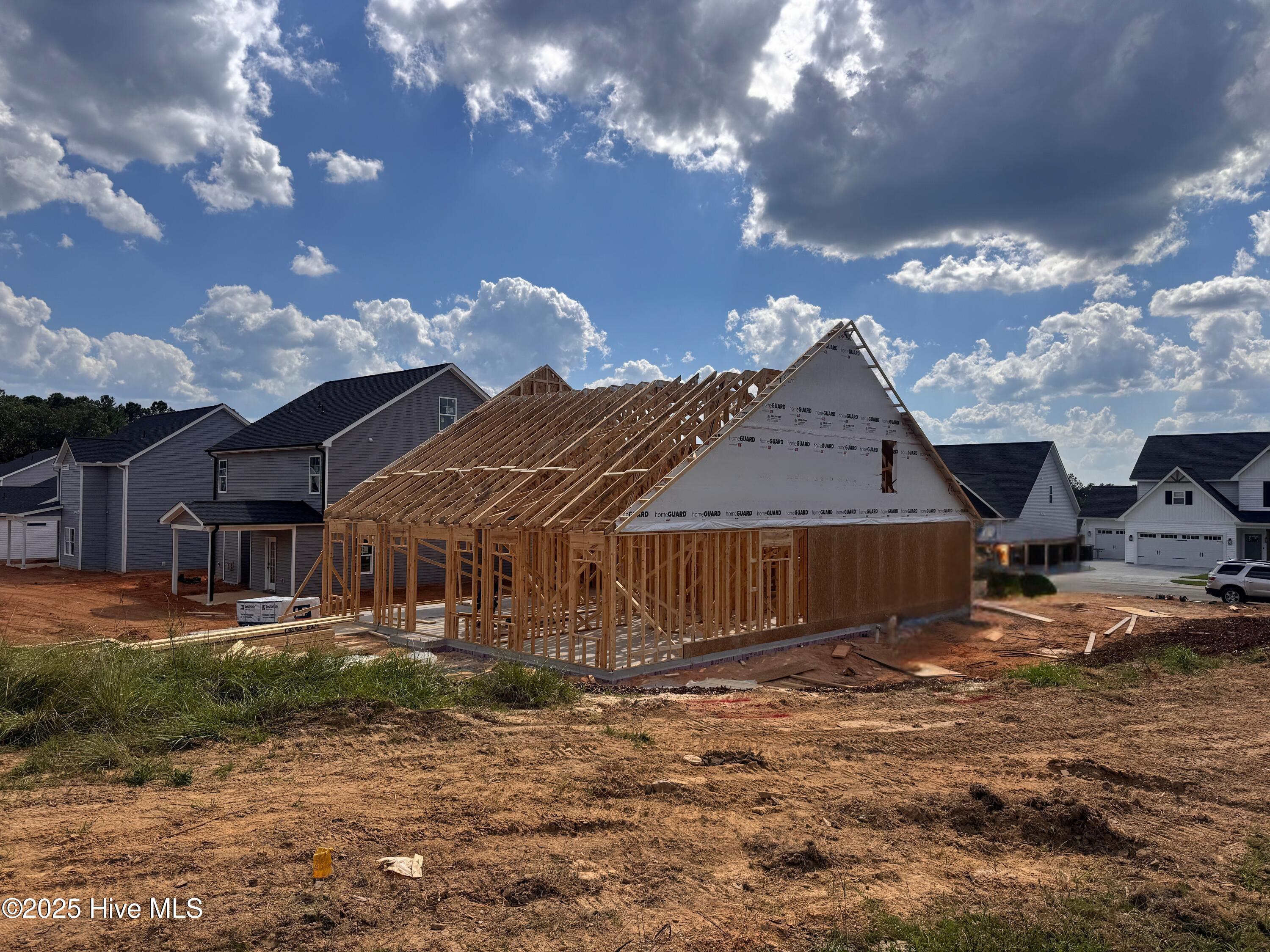 3701bd00-b33f-4604-8d5a-3c6ee97408c6