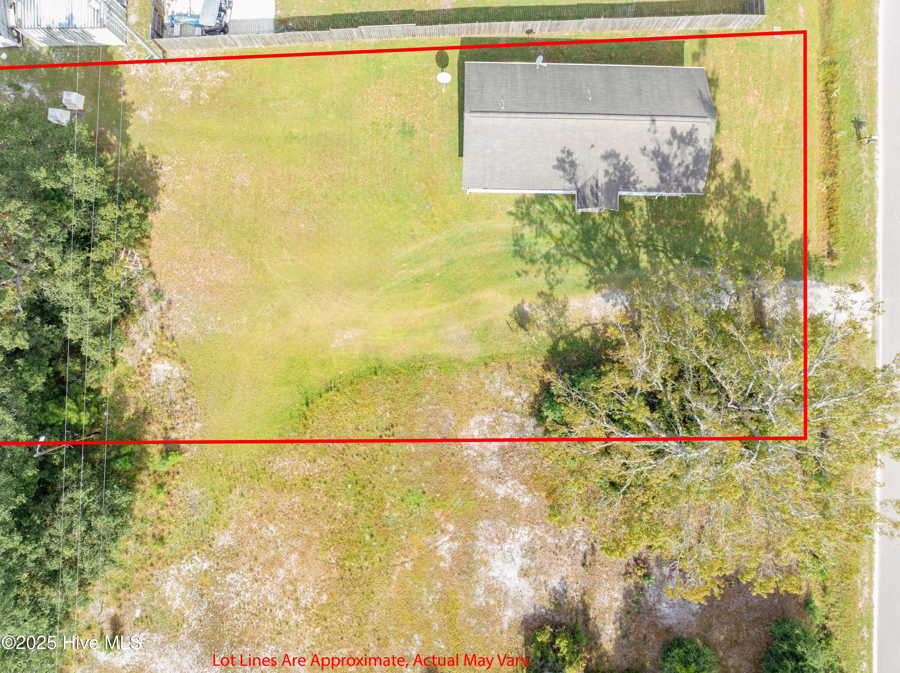 100535915 | Photo 24