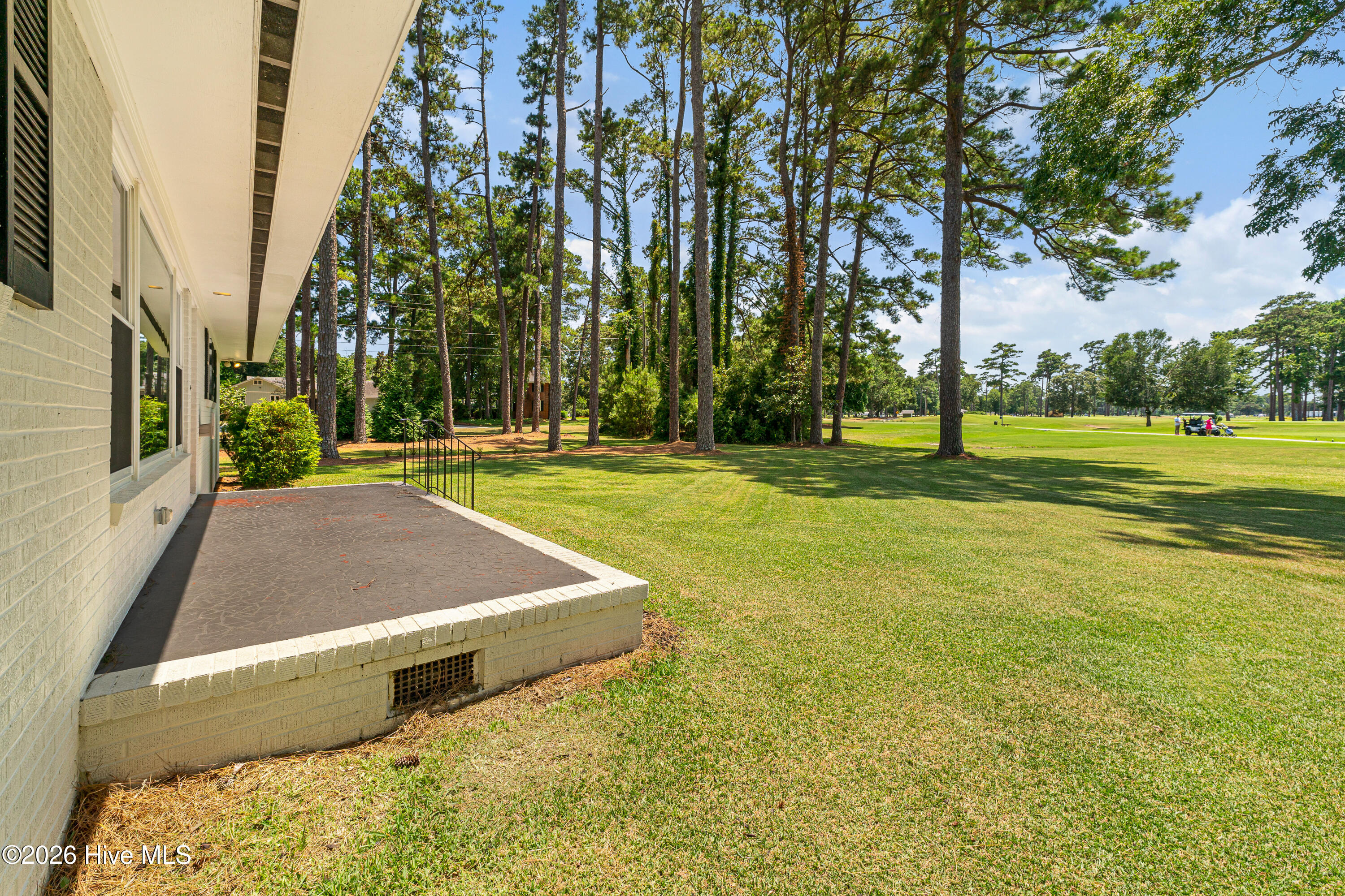 1705 River Drive,Morehead City