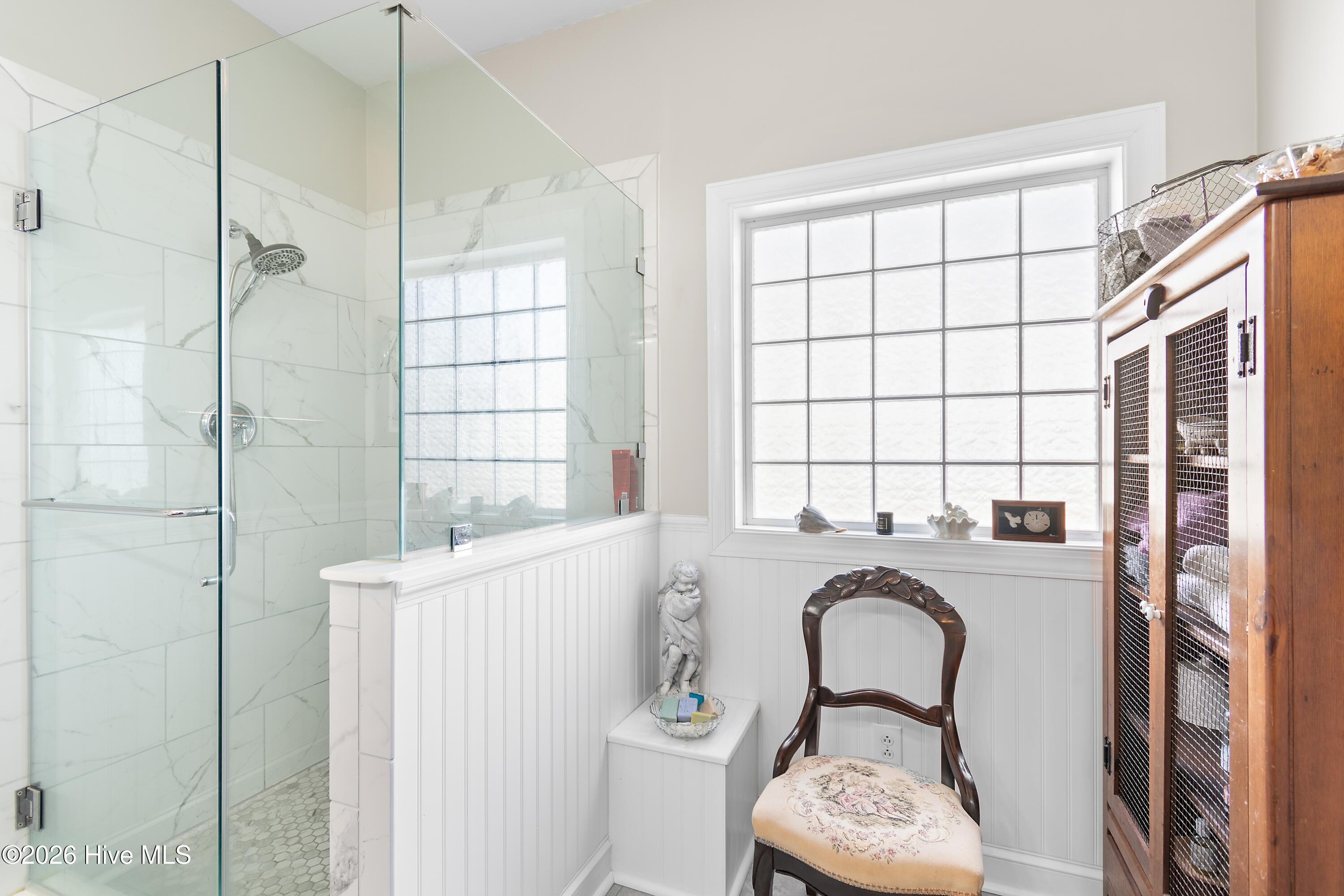 100555309 | Photo 28