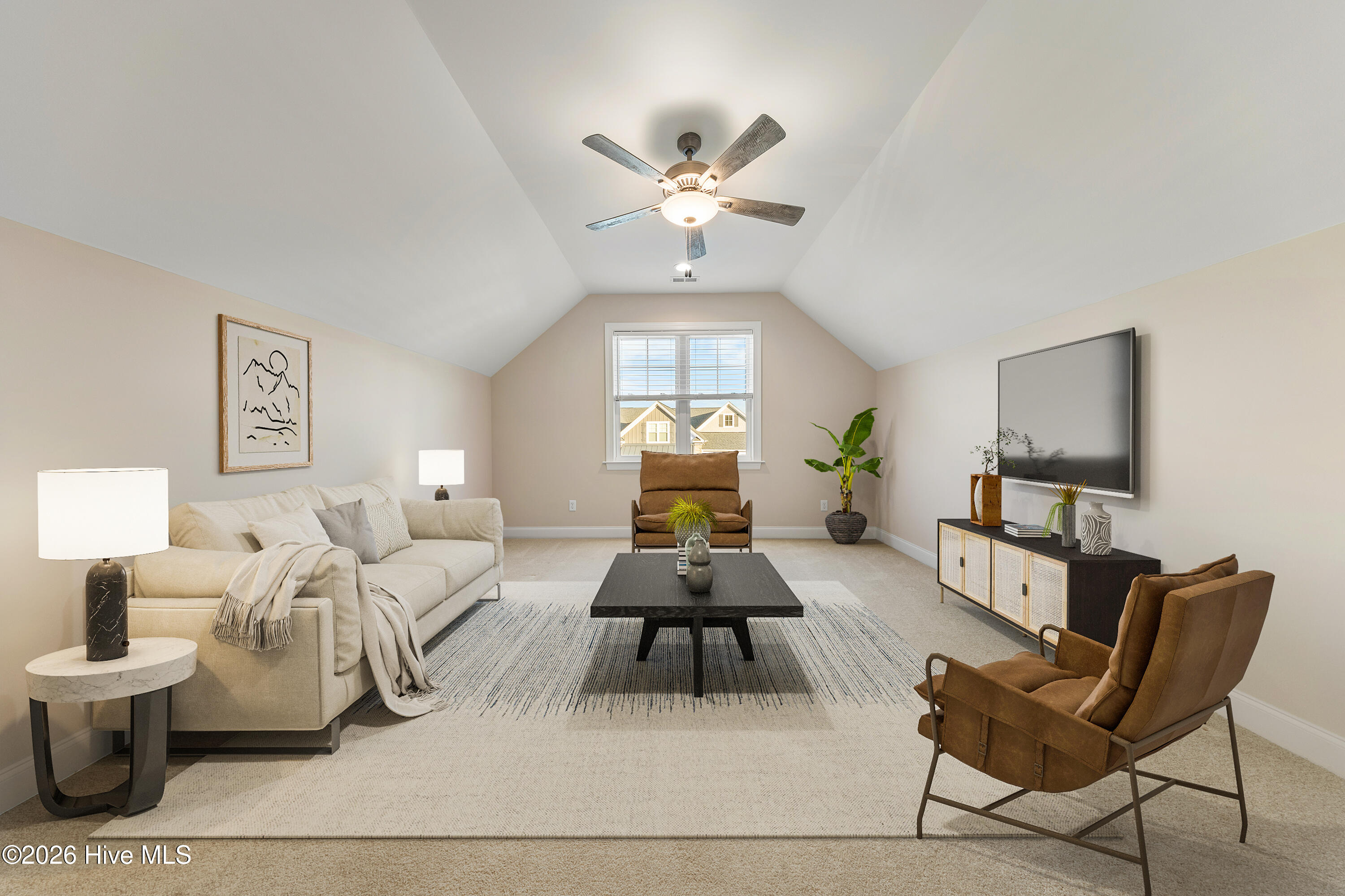 100536175 | Photo 47