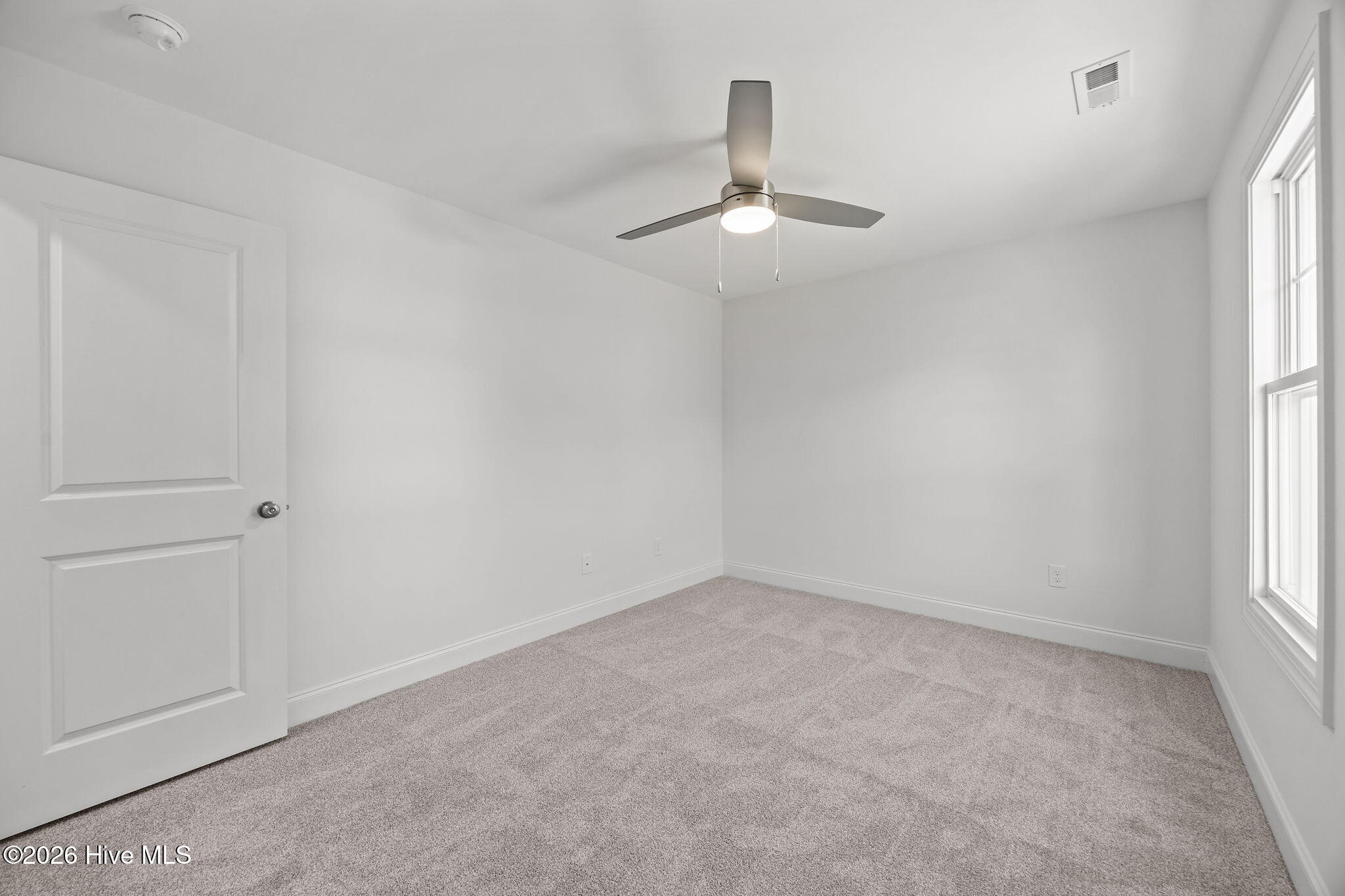 100528574 | Photo 33