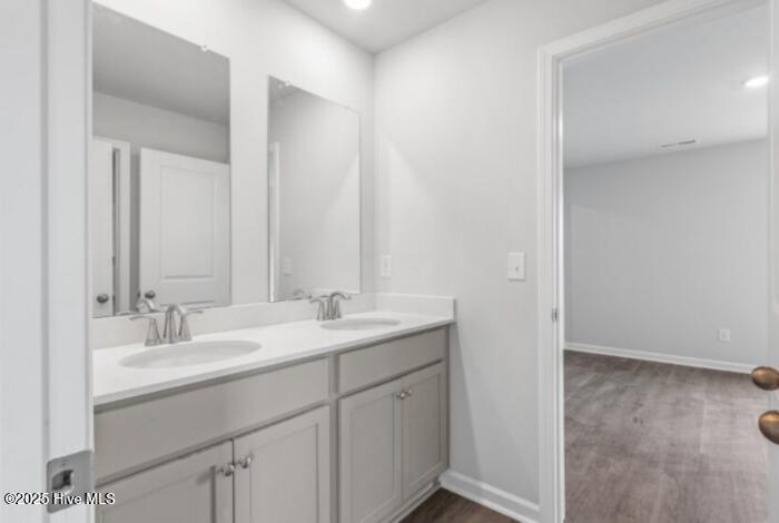 100524173 | Photo 15