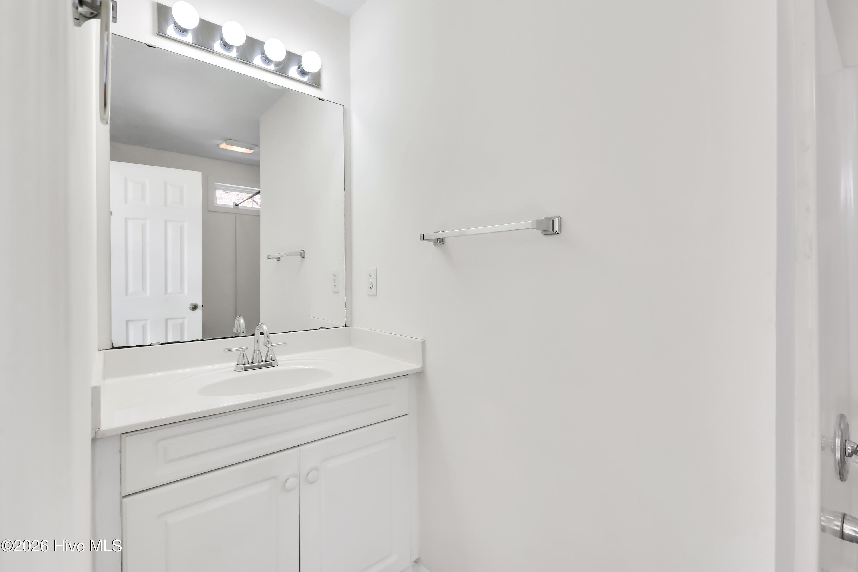 100551471 | Photo 19