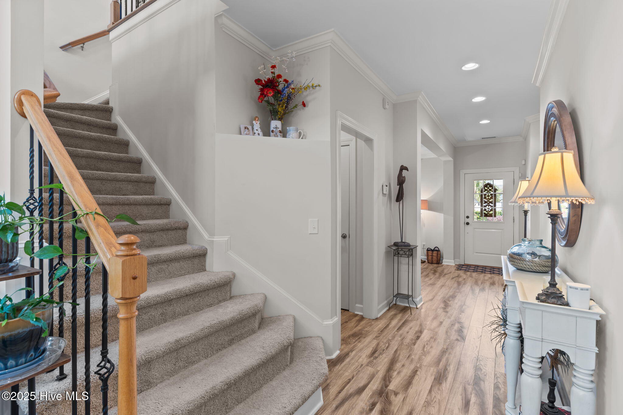 100540381 | Photo 21