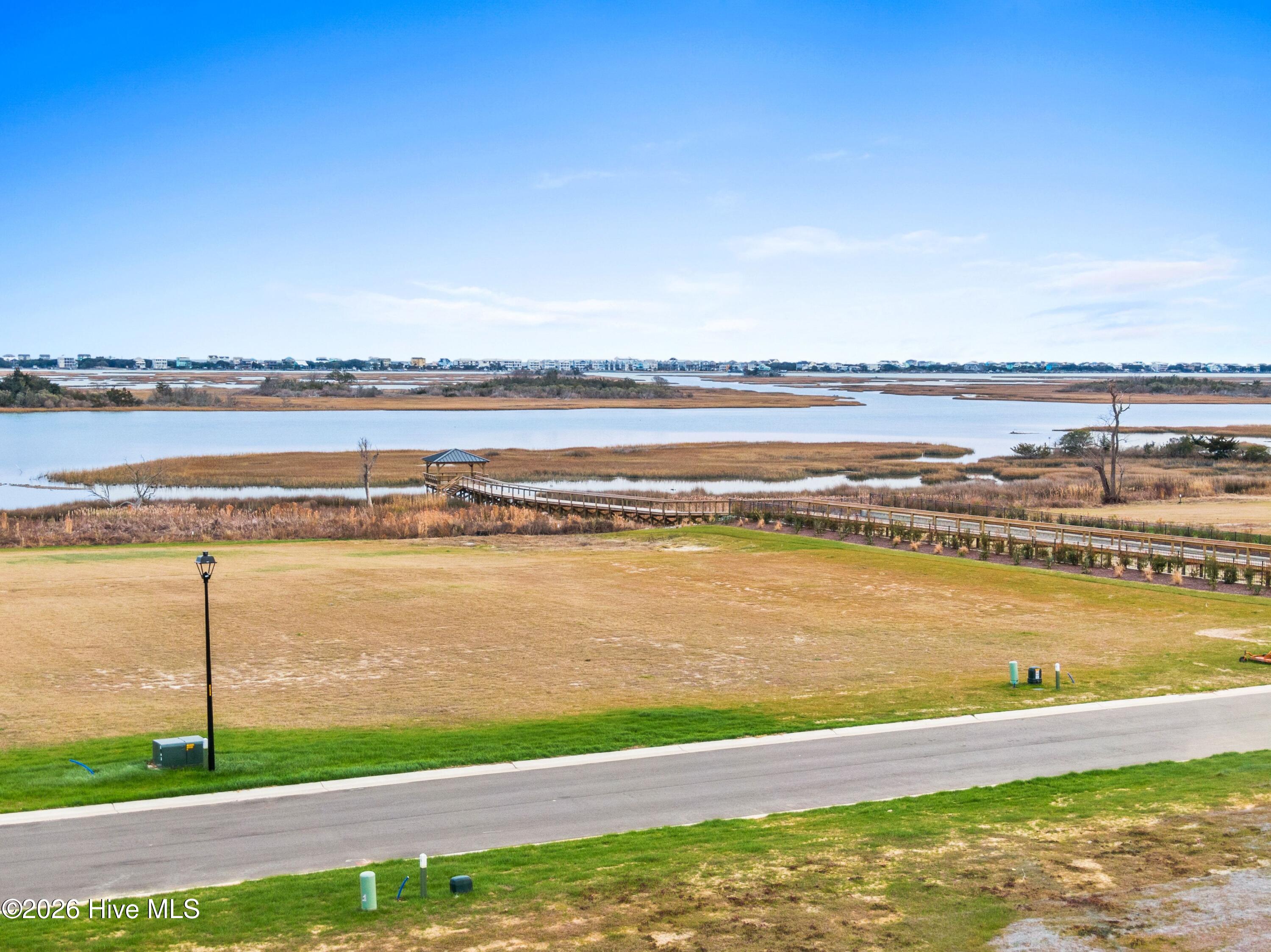 100552187 | Photo 19