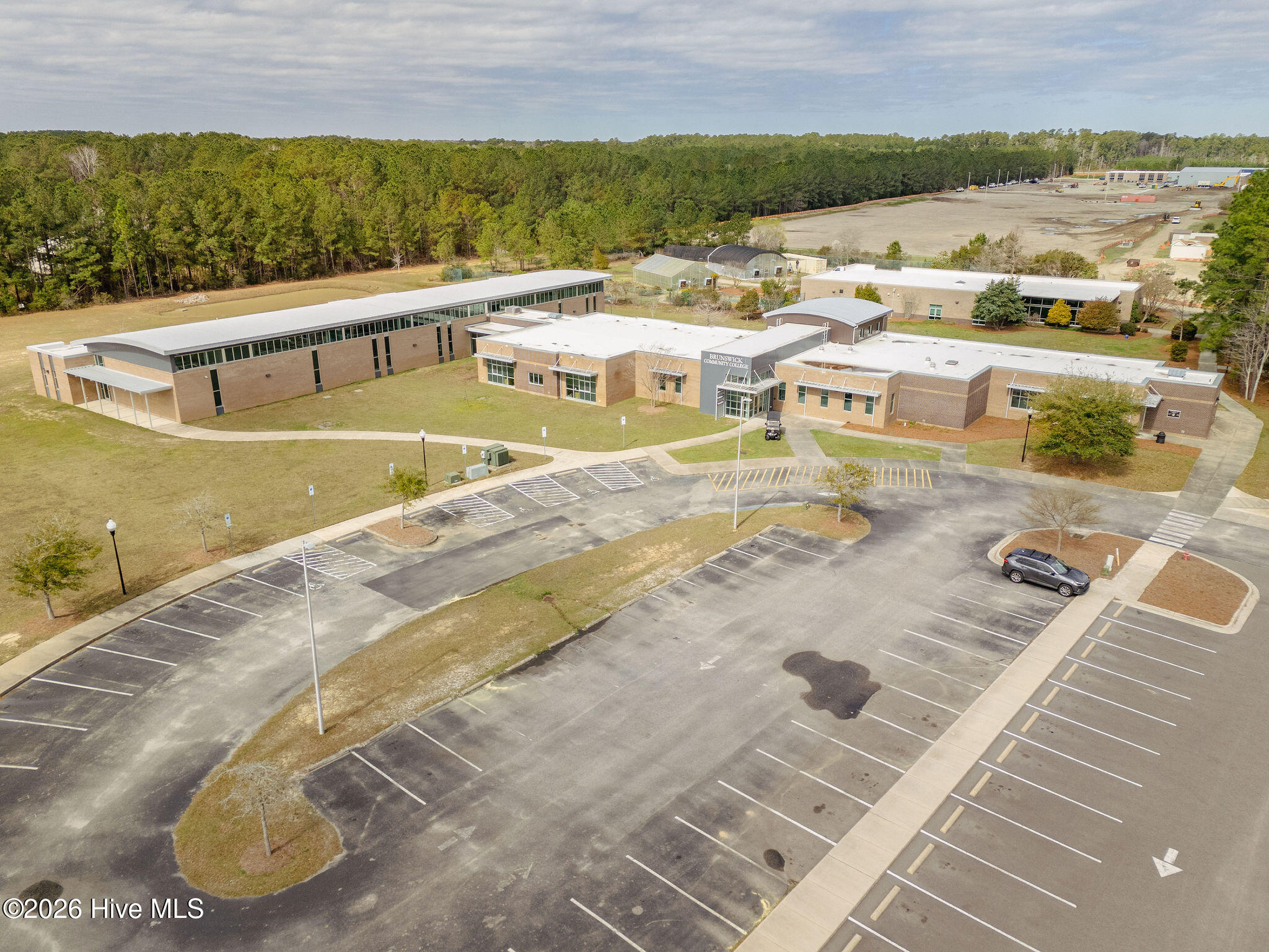 100560695 | Photo 55