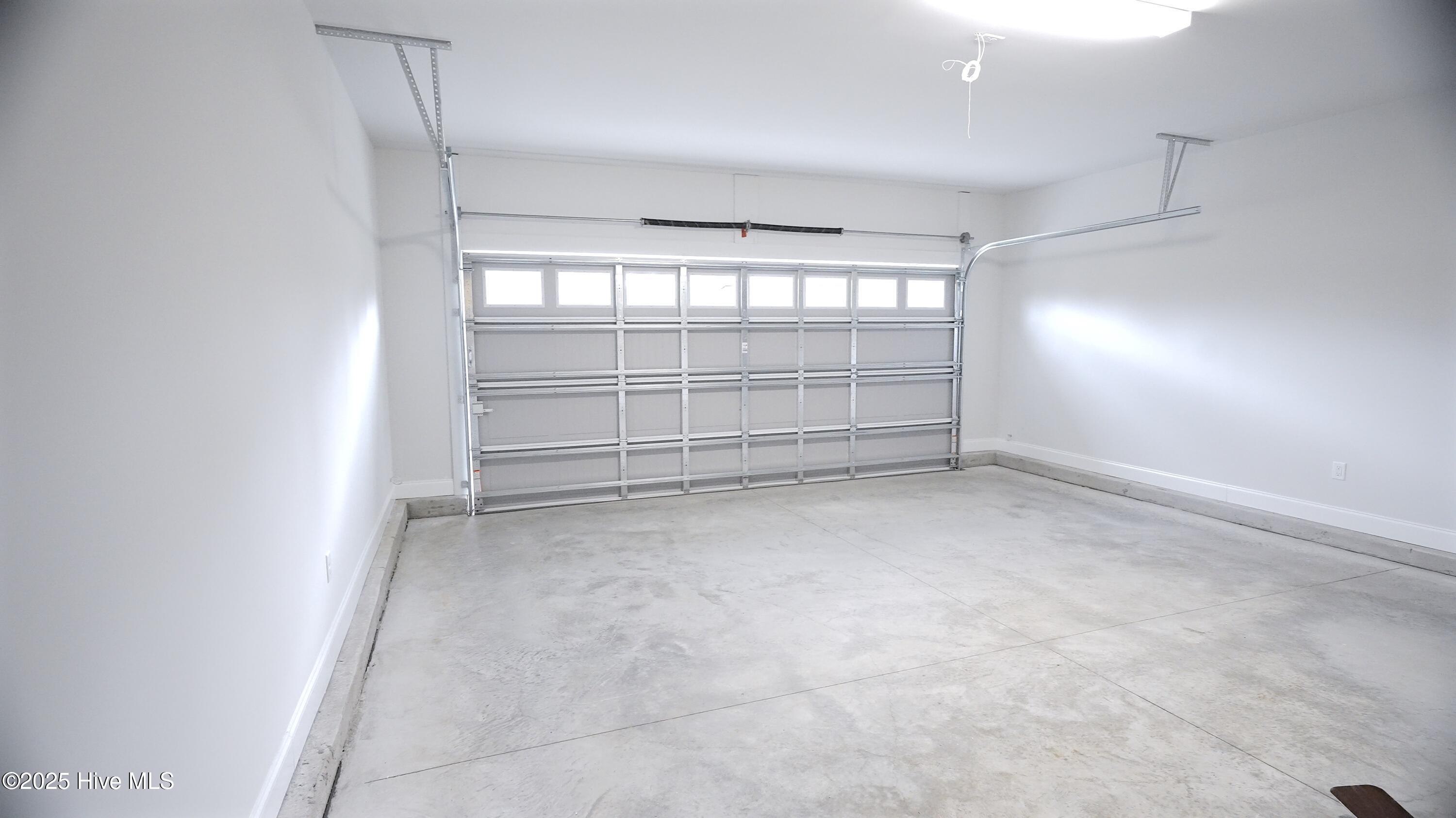 100424929 | Photo 22