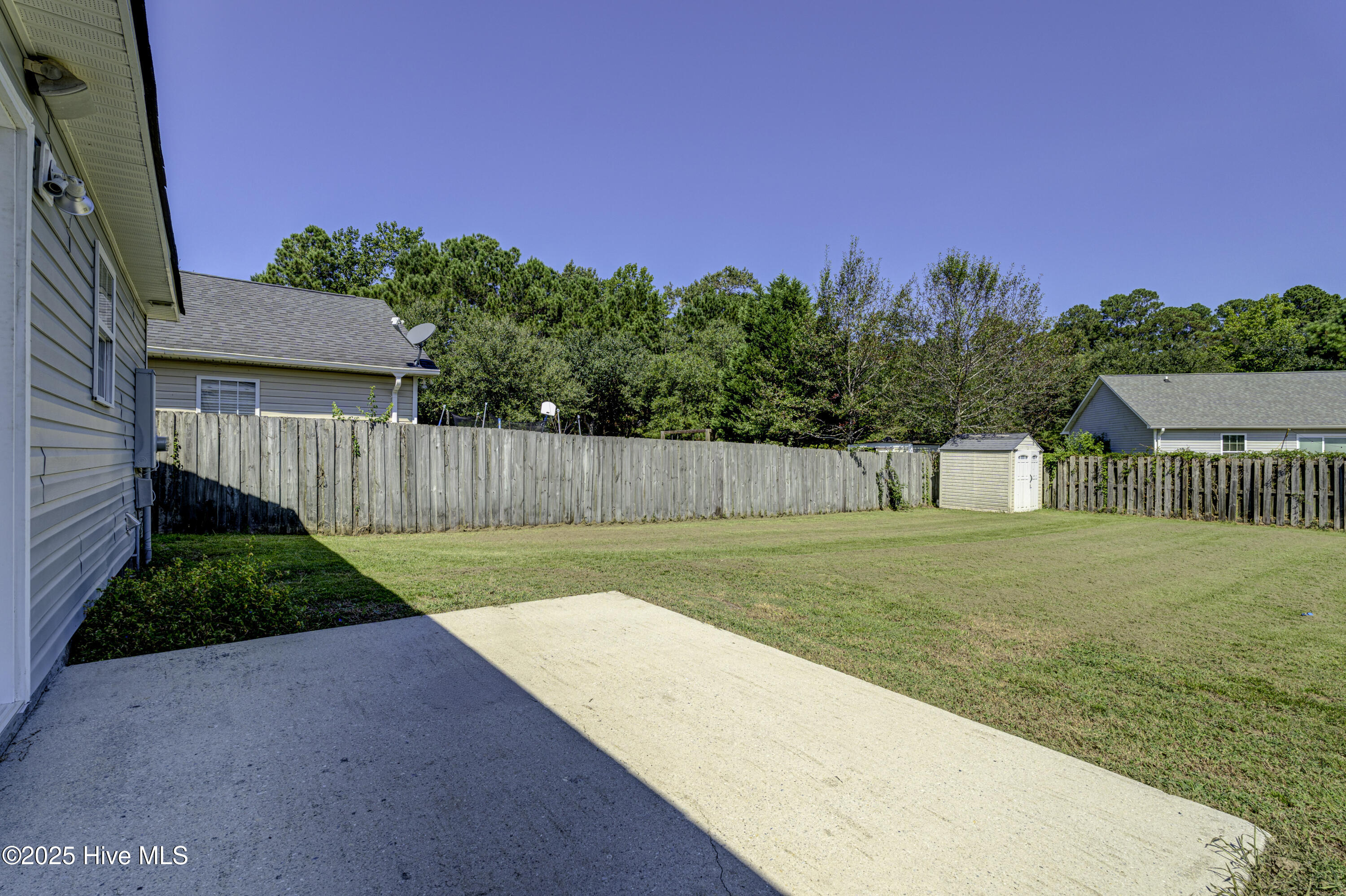 100531286 | Photo 36