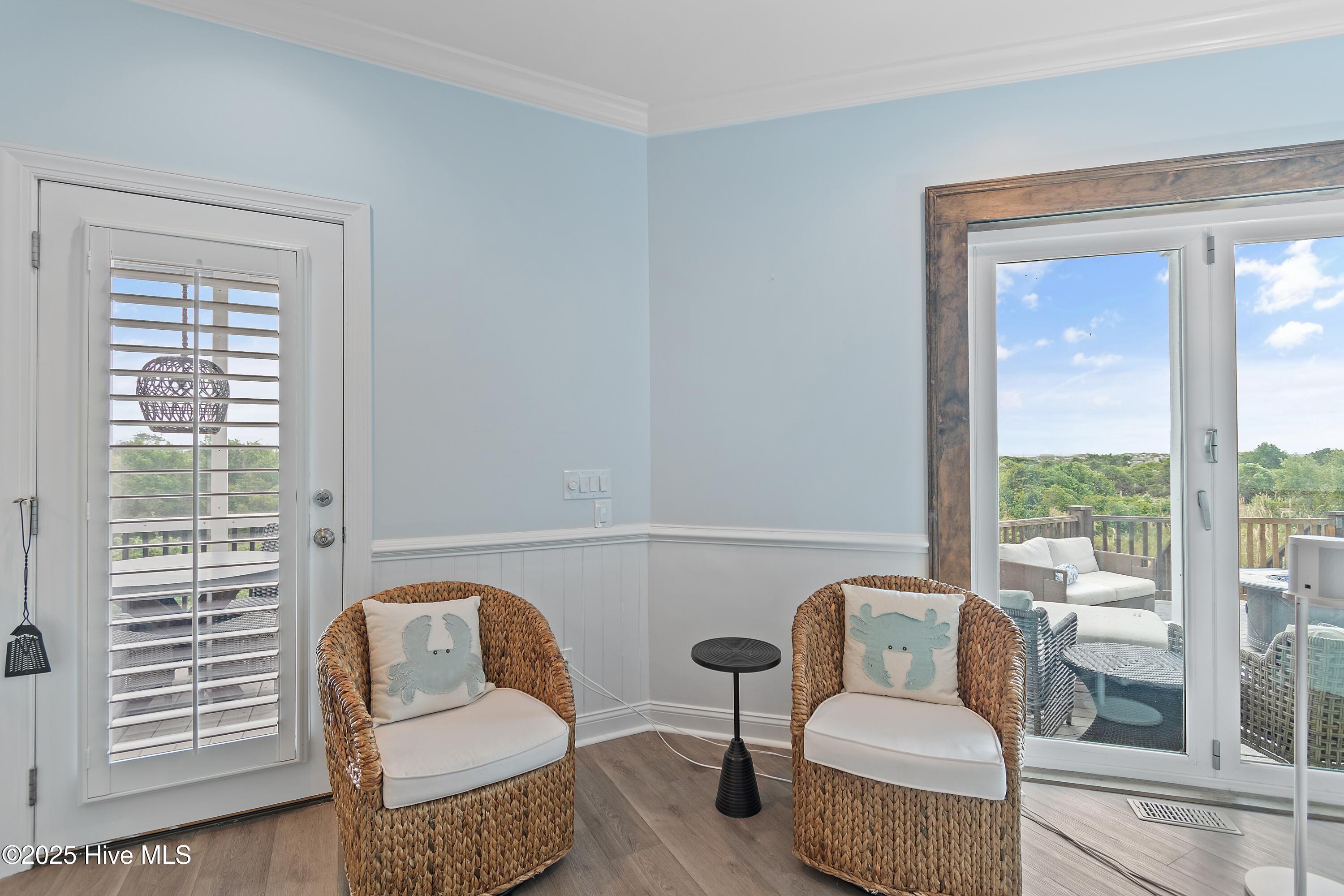 100536702 | Photo 54