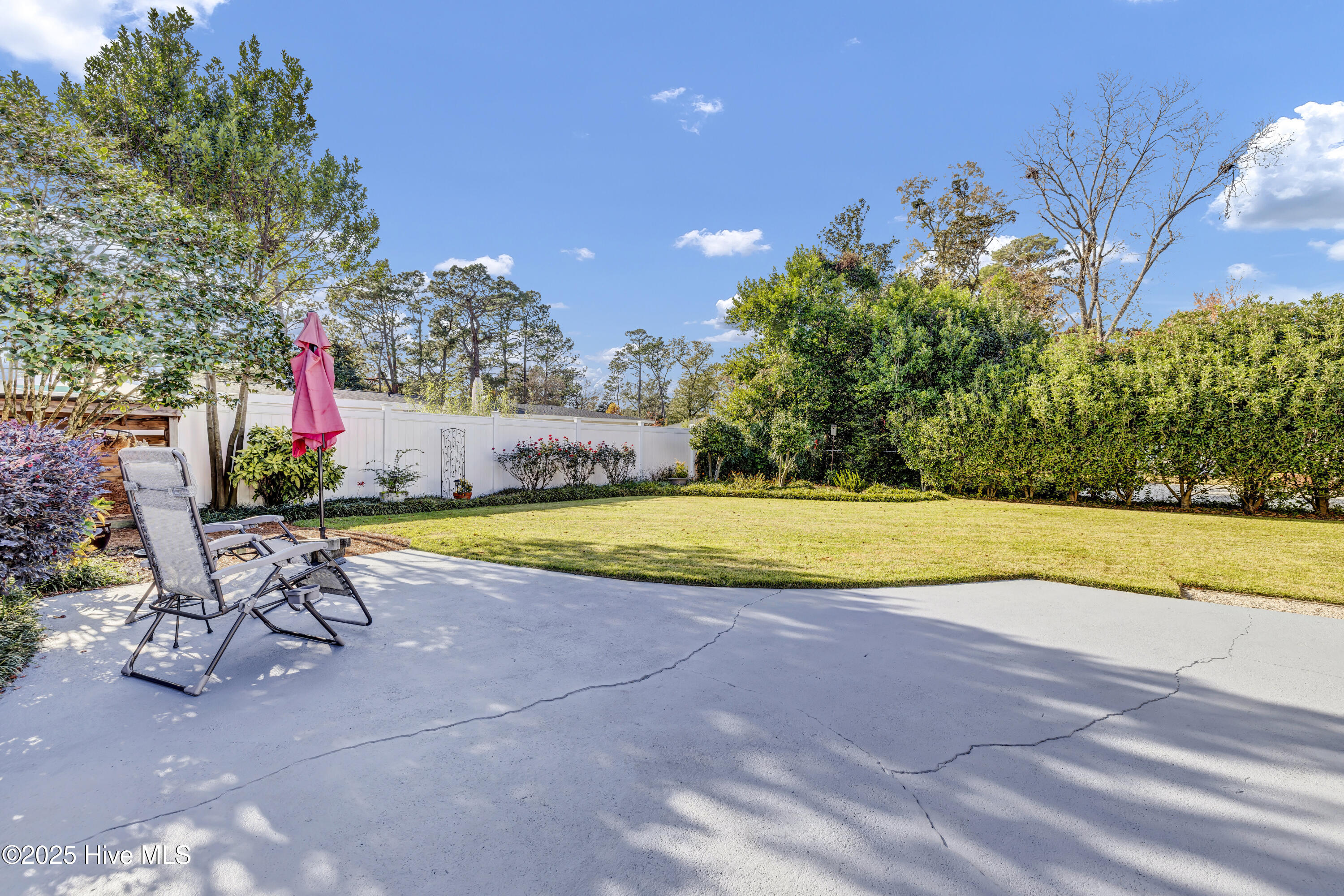 2302 Camellia Drive, Wilmington, NC 28403 – photo 24: 024_6q7a7309_655