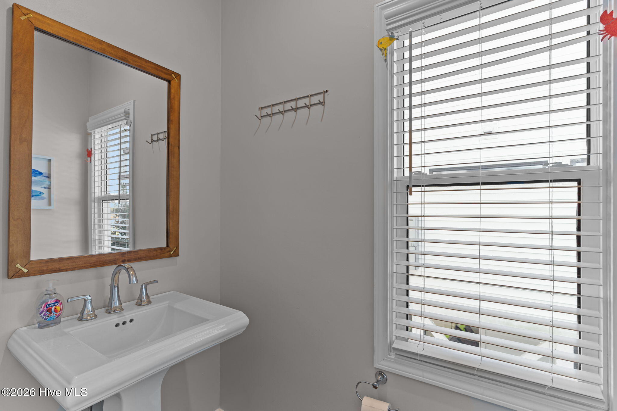 100554920 | Photo 41