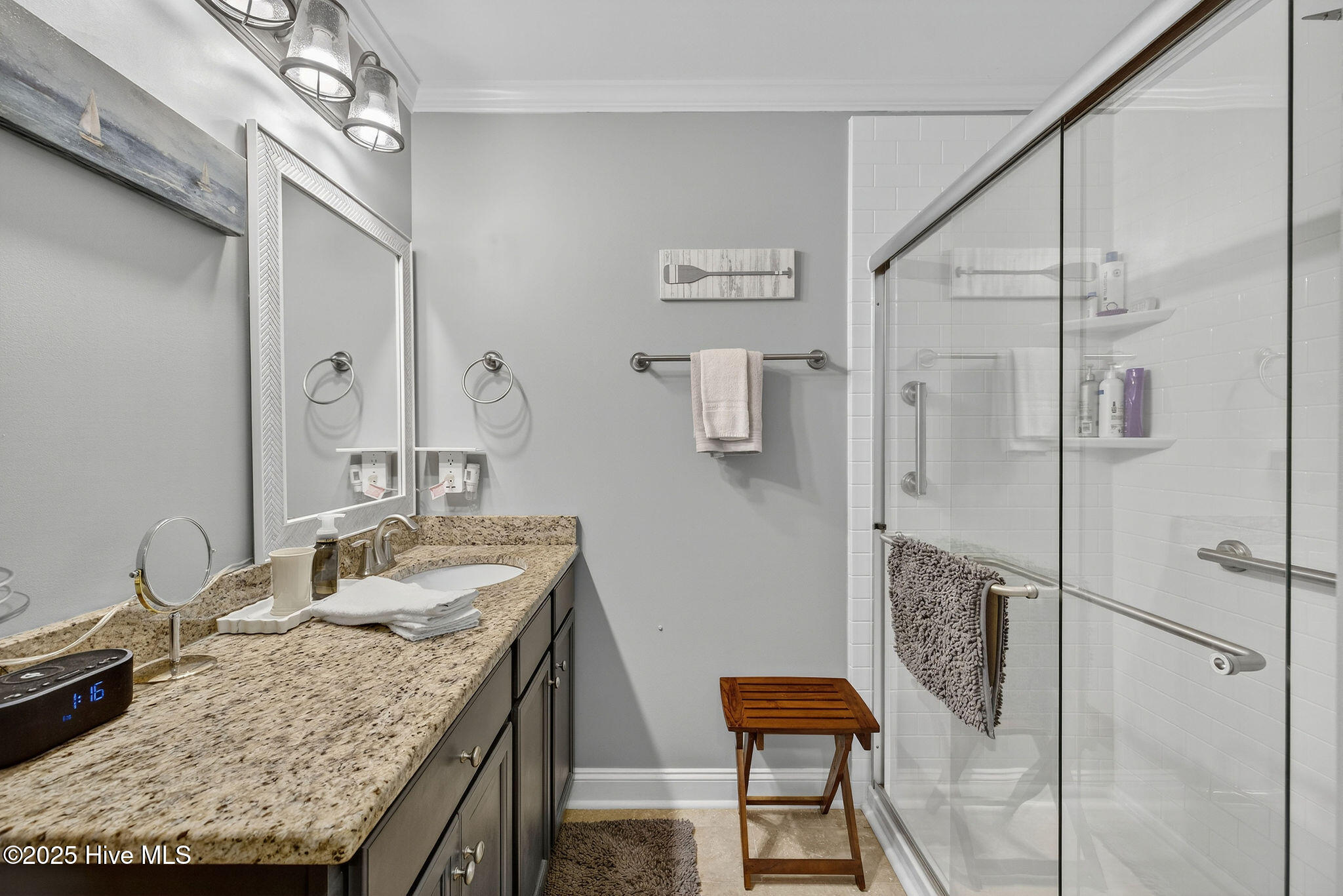 100538895 | Photo 31